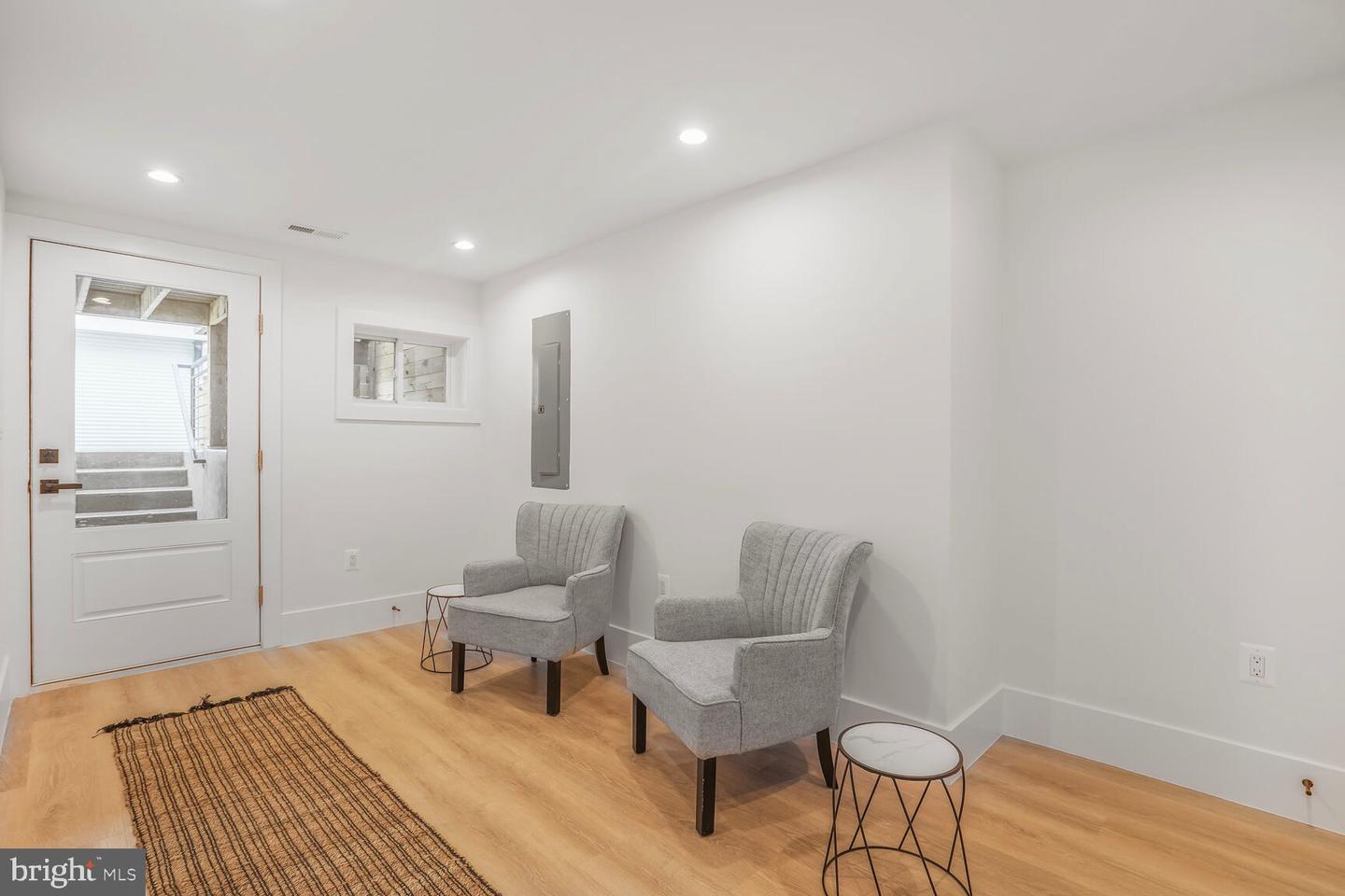 16 SHERMAN CIR NW, WASHINGTON, District Of Columbia 20011, 5 Bedrooms Bedrooms, ,3 BathroomsBathrooms,Residential,For sale,16 SHERMAN CIR NW,DCDC2208396 MLS # DCDC2208396