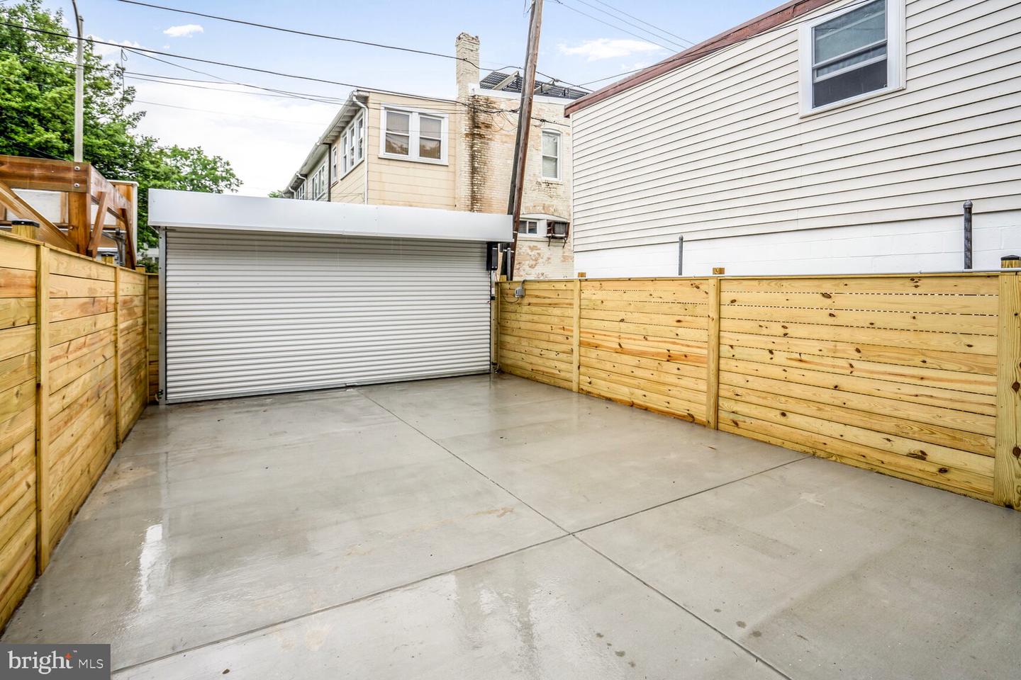 16 SHERMAN CIR NW, WASHINGTON, District Of Columbia 20011, 5 Bedrooms Bedrooms, ,3 BathroomsBathrooms,Residential,For sale,16 SHERMAN CIR NW,DCDC2208396 MLS # DCDC2208396