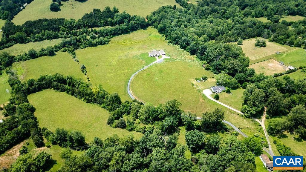 61 HILLSIDE LN, AFTON, Virginia 22920, 5 Bedrooms Bedrooms, ,4 BathroomsBathrooms,Residential,For sale,61 HILLSIDE LN,666196 MLS # 666196