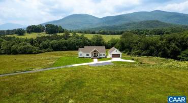 61 HILLSIDE LN, AFTON, Virginia 22920, 5 Bedrooms Bedrooms, ,4 BathroomsBathrooms,Residential,For sale,61 HILLSIDE LN,666196 MLS # 666196