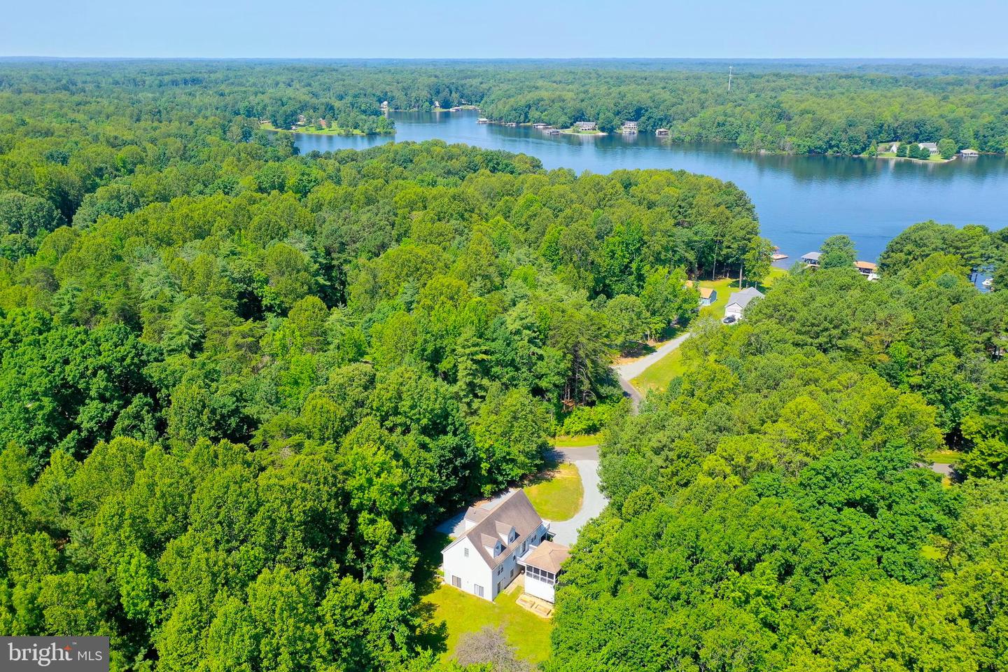 444 POINT DR, BUMPASS, Virginia 23024, 3 Bedrooms Bedrooms, 11 Rooms Rooms,4 BathroomsBathrooms,Residential,For sale,444 POINT DR,VALA2008132 MLS # VALA2008132