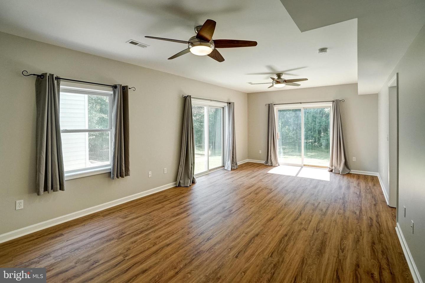 444 POINT DR, BUMPASS, Virginia 23024, 3 Bedrooms Bedrooms, 11 Rooms Rooms,4 BathroomsBathrooms,Residential,For sale,444 POINT DR,VALA2008132 MLS # VALA2008132