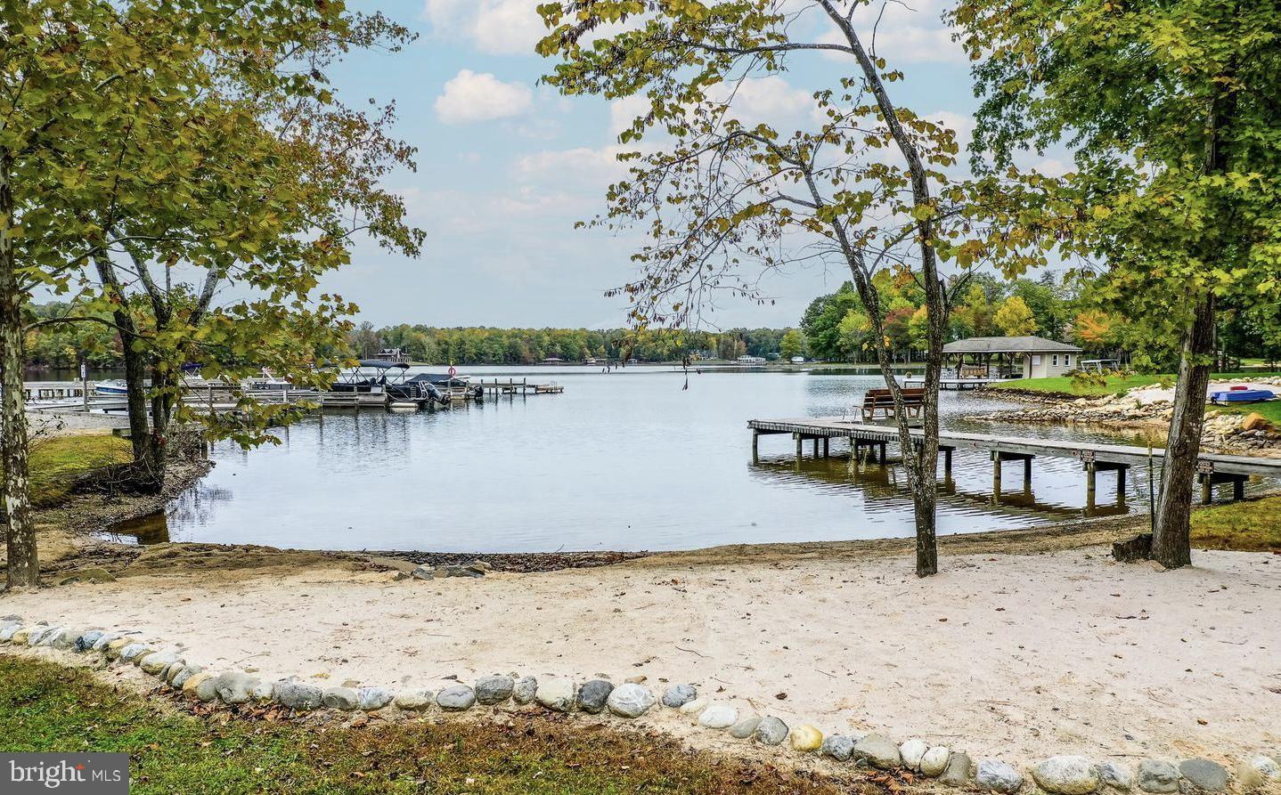 444 POINT DR, BUMPASS, Virginia 23024, 3 Bedrooms Bedrooms, 11 Rooms Rooms,4 BathroomsBathrooms,Residential,For sale,444 POINT DR,VALA2008132 MLS # VALA2008132