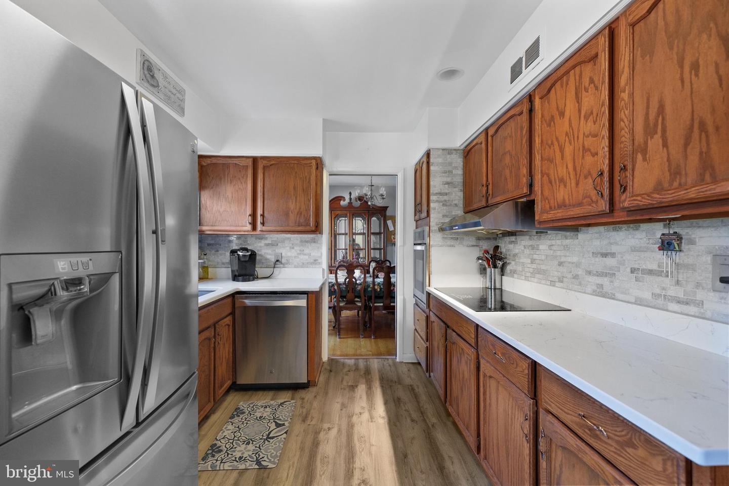 5915 5TH RD N, ARLINGTON, Virginia 22203, 4 Bedrooms Bedrooms, 7 Rooms Rooms,3 BathroomsBathrooms,Residential,For sale,5915 5TH RD N,VAAR2059984 MLS # VAAR2059984
