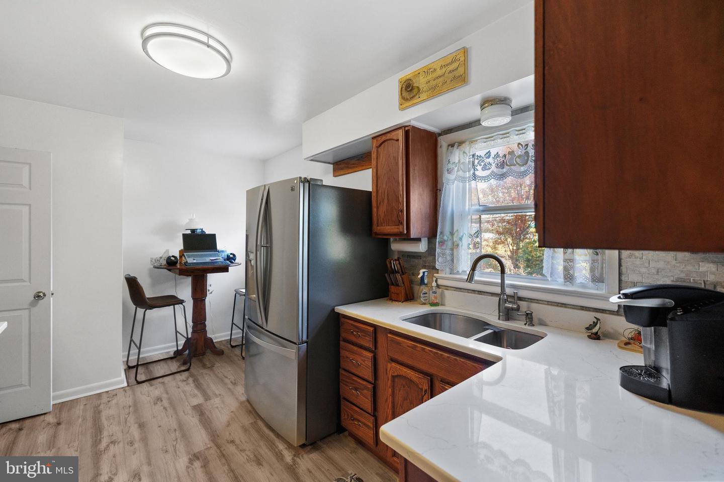 5915 5TH RD N, ARLINGTON, Virginia 22203, 4 Bedrooms Bedrooms, 7 Rooms Rooms,3 BathroomsBathrooms,Residential,For sale,5915 5TH RD N,VAAR2059984 MLS # VAAR2059984