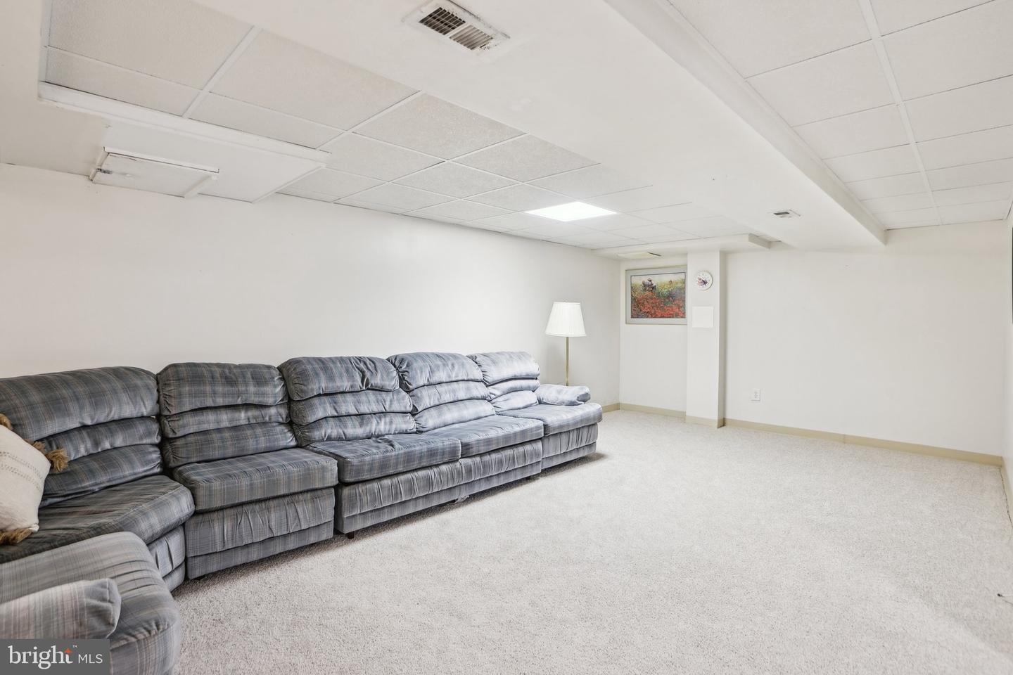 5915 5TH RD N, ARLINGTON, Virginia 22203, 4 Bedrooms Bedrooms, 7 Rooms Rooms,3 BathroomsBathrooms,Residential,For sale,5915 5TH RD N,VAAR2059984 MLS # VAAR2059984