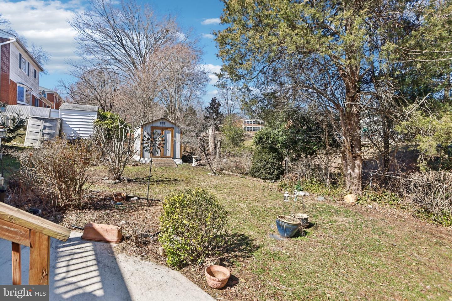 5915 5TH RD N, ARLINGTON, Virginia 22203, 4 Bedrooms Bedrooms, 7 Rooms Rooms,3 BathroomsBathrooms,Residential,For sale,5915 5TH RD N,VAAR2059984 MLS # VAAR2059984