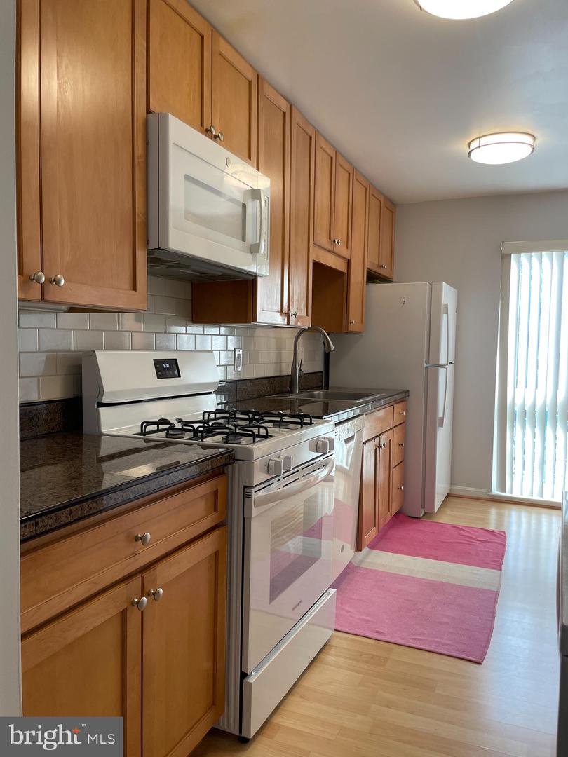 11820 BRETON CT #22-D, RESTON, Virginia 20191, 2 Bedrooms Bedrooms, ,1 BathroomBathrooms,Residential,For sale,11820 BRETON CT #22-D,VAFX2252564 MLS # VAFX2252564