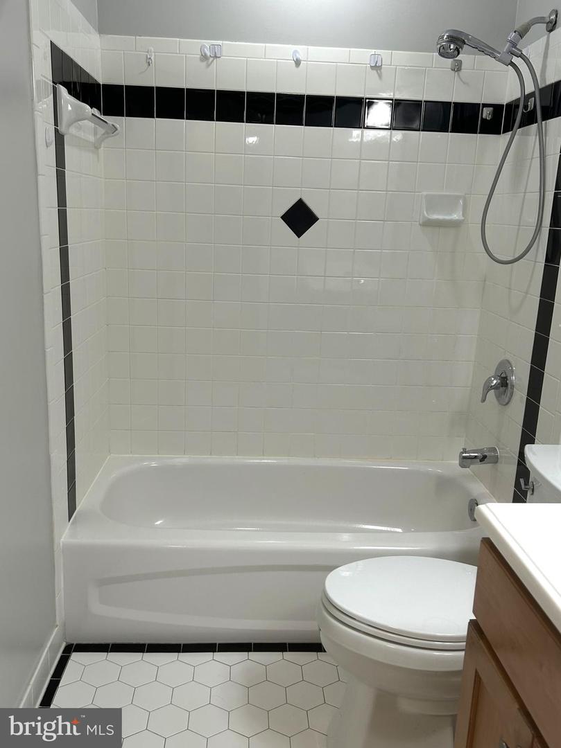11820 BRETON CT #22-D, RESTON, Virginia 20191, 2 Bedrooms Bedrooms, ,1 BathroomBathrooms,Residential,For sale,11820 BRETON CT #22-D,VAFX2252564 MLS # VAFX2252564