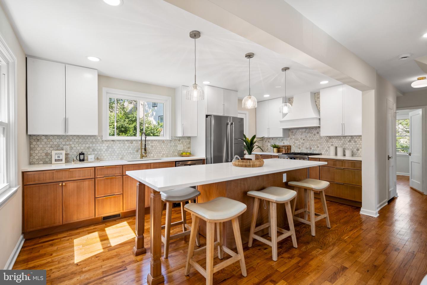 2108 S DINWIDDIE ST, ARLINGTON, Virginia 22206, 4 Bedrooms Bedrooms, ,3 BathroomsBathrooms,Residential,For sale,2108 S DINWIDDIE ST,VAAR2060000 MLS # VAAR2060000