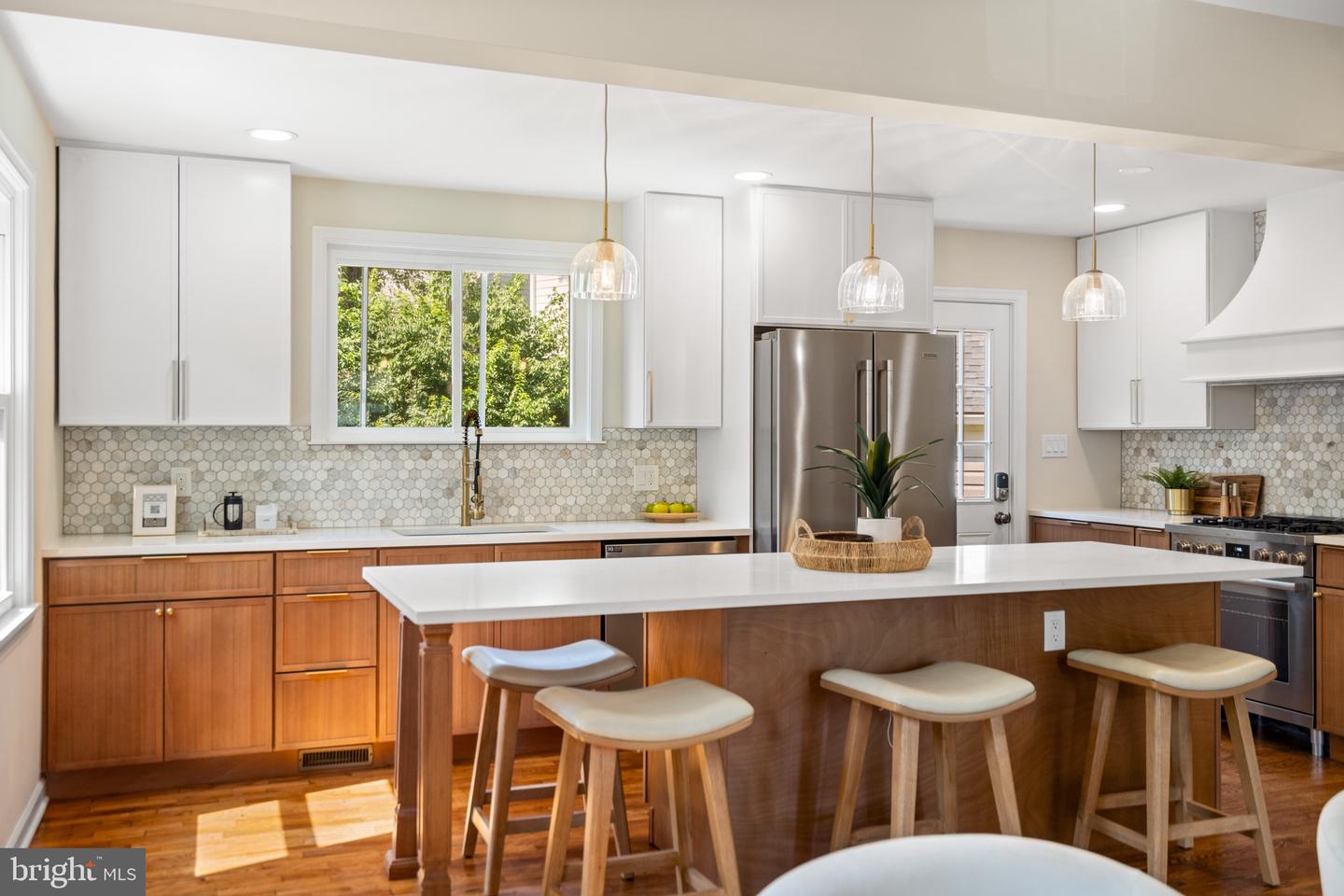 2108 S DINWIDDIE ST, ARLINGTON, Virginia 22206, 4 Bedrooms Bedrooms, ,3 BathroomsBathrooms,Residential,For sale,2108 S DINWIDDIE ST,VAAR2060000 MLS # VAAR2060000