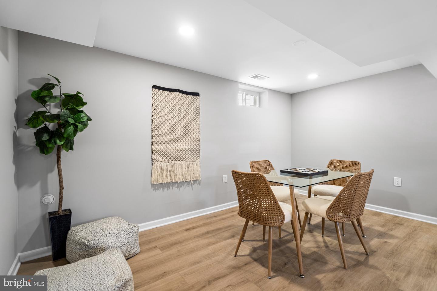 2108 S DINWIDDIE ST, ARLINGTON, Virginia 22206, 4 Bedrooms Bedrooms, ,3 BathroomsBathrooms,Residential,For sale,2108 S DINWIDDIE ST,VAAR2060000 MLS # VAAR2060000
