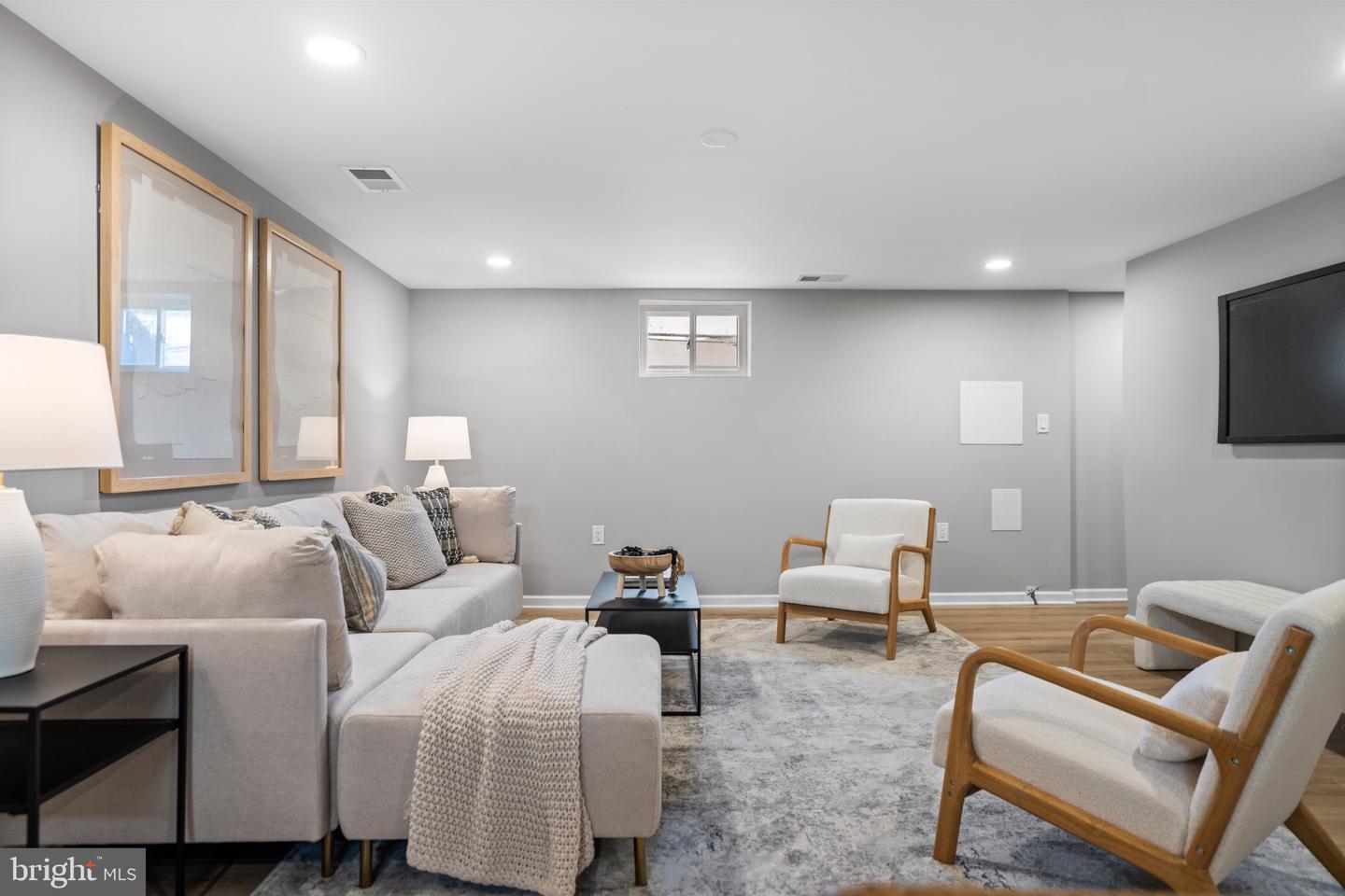 2108 S DINWIDDIE ST, ARLINGTON, Virginia 22206, 4 Bedrooms Bedrooms, ,3 BathroomsBathrooms,Residential,For sale,2108 S DINWIDDIE ST,VAAR2060000 MLS # VAAR2060000