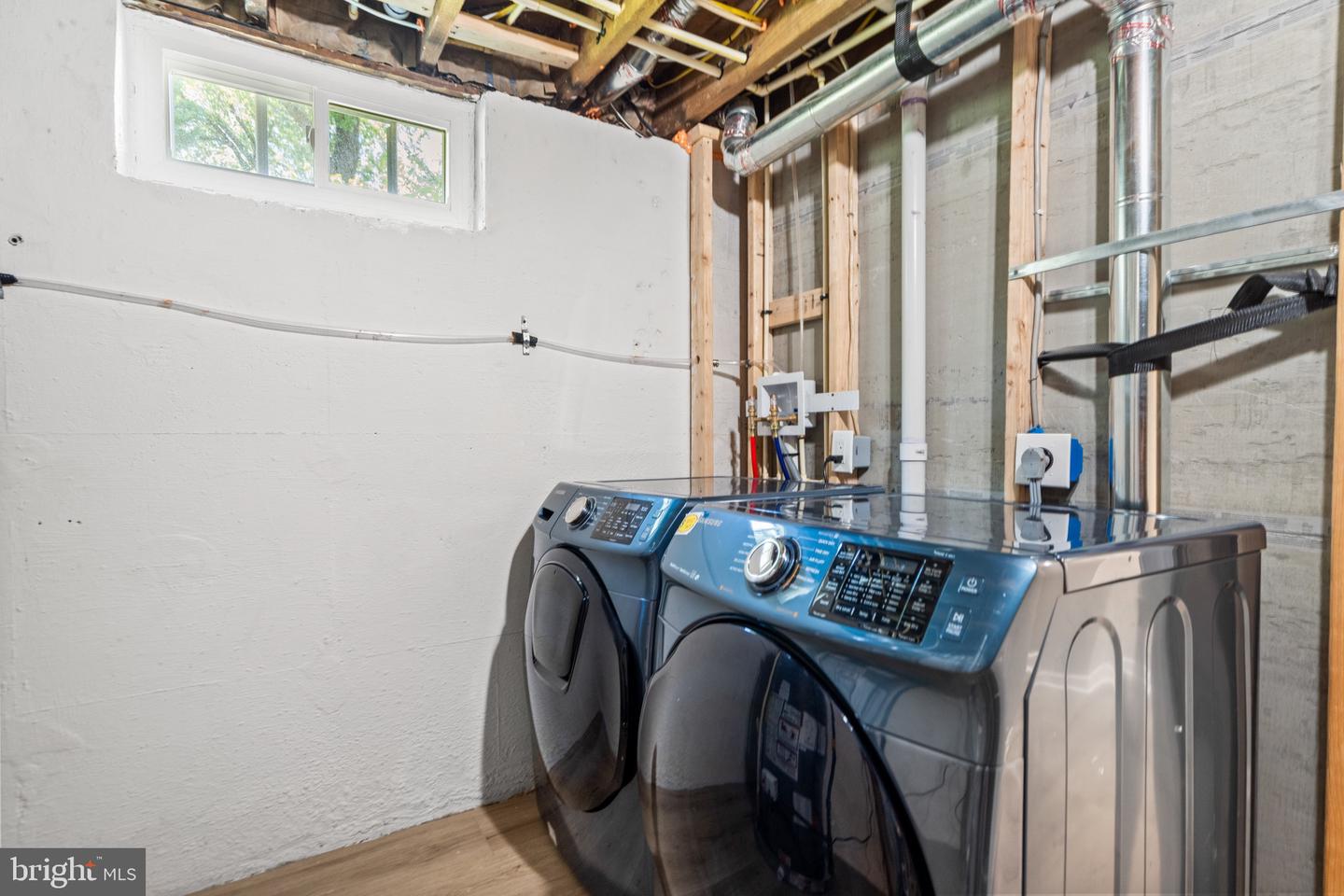 2108 S DINWIDDIE ST, ARLINGTON, Virginia 22206, 4 Bedrooms Bedrooms, ,3 BathroomsBathrooms,Residential,For sale,2108 S DINWIDDIE ST,VAAR2060000 MLS # VAAR2060000