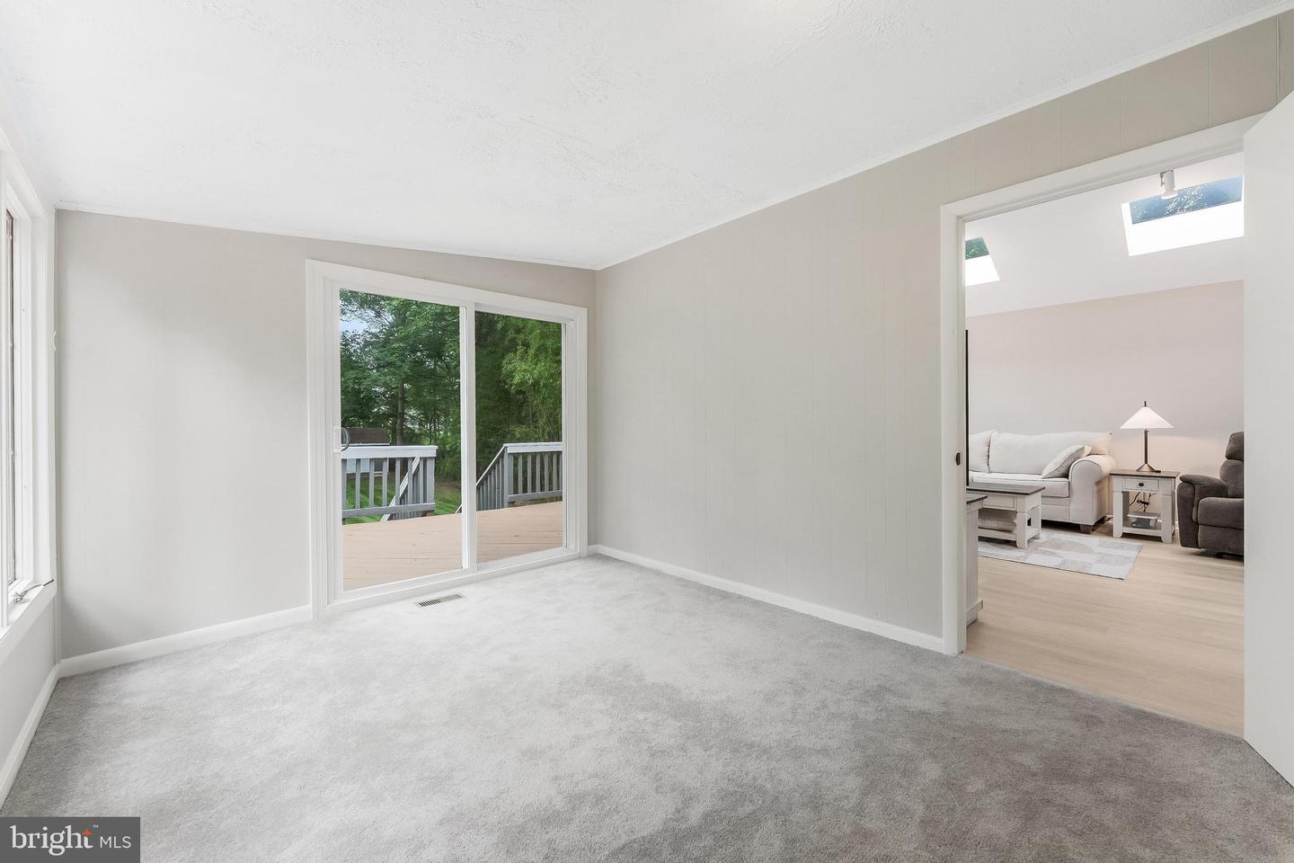 7920 OLD FALLS RD, MCLEAN, Virginia 22102, 3 Bedrooms Bedrooms, ,2 BathroomsBathrooms,Residential,For sale,7920 OLD FALLS RD,VAFX2252624 MLS # VAFX2252624