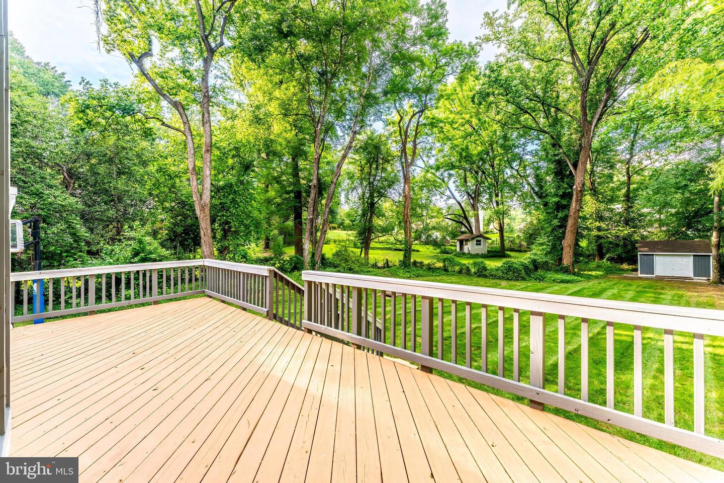 7920 OLD FALLS RD, MCLEAN, Virginia 22102, 3 Bedrooms Bedrooms, ,2 BathroomsBathrooms,Residential,For sale,7920 OLD FALLS RD,VAFX2252624 MLS # VAFX2252624