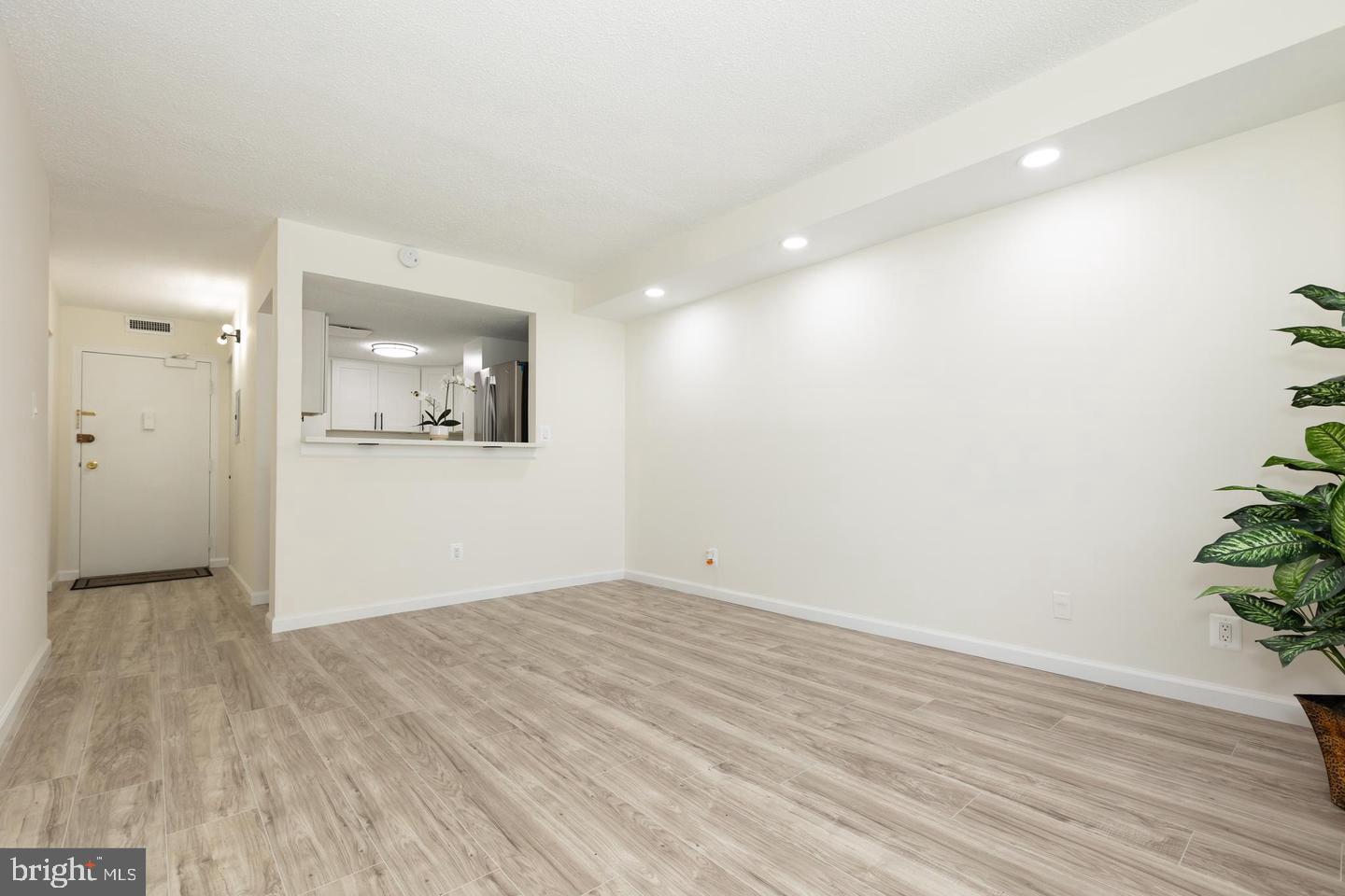2030 N ADAMS ST #509, ARLINGTON, Virginia 22201, 1 Bedroom Bedrooms, ,1 BathroomBathrooms,Residential,For sale,2030 N ADAMS ST #509,VAAR2060012 MLS # VAAR2060012