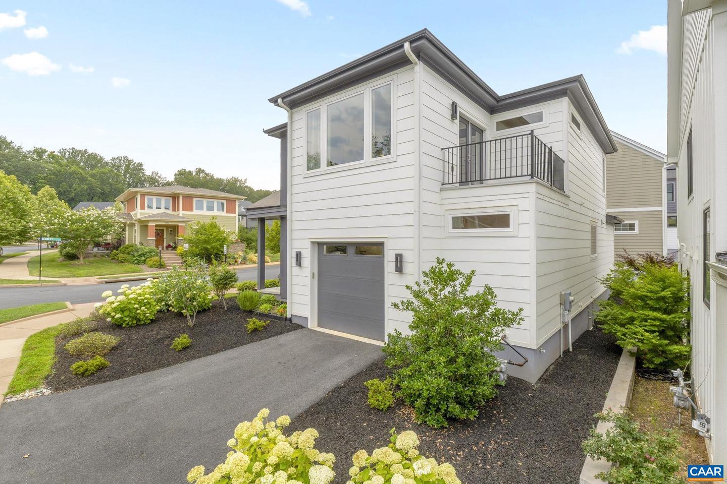 532 BENNETT ST, CHARLOTTESVILLE, Virginia 22901, 3 Bedrooms Bedrooms, ,3 BathroomsBathrooms,Residential,For sale,532 BENNETT ST,666248 MLS # 666248