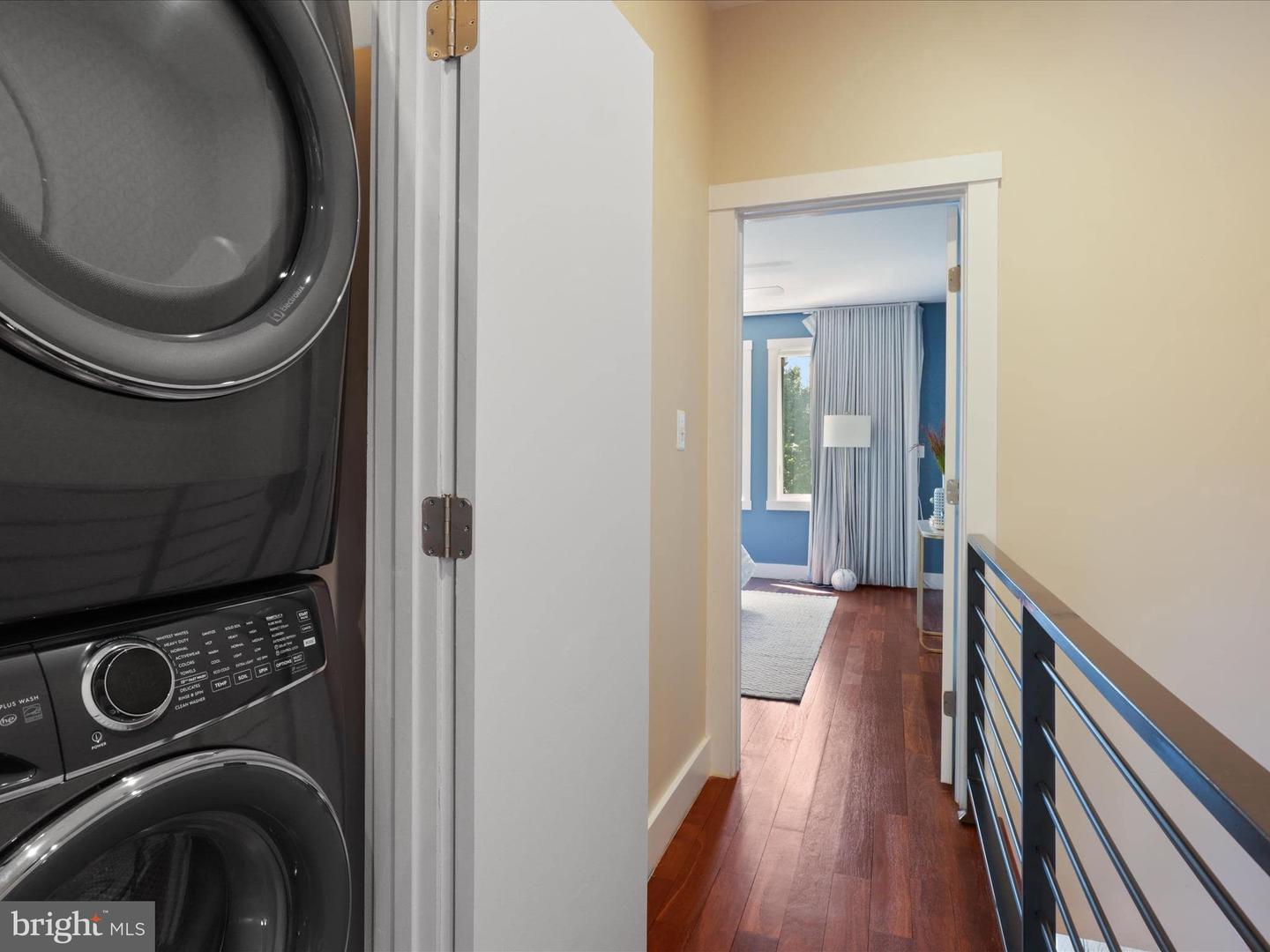 1524 GALES ST NE, WASHINGTON, District Of Columbia 20002, 3 Bedrooms Bedrooms, ,3 BathroomsBathrooms,Residential,For sale,1524 GALES ST NE,DCDC2208454 MLS # DCDC2208454