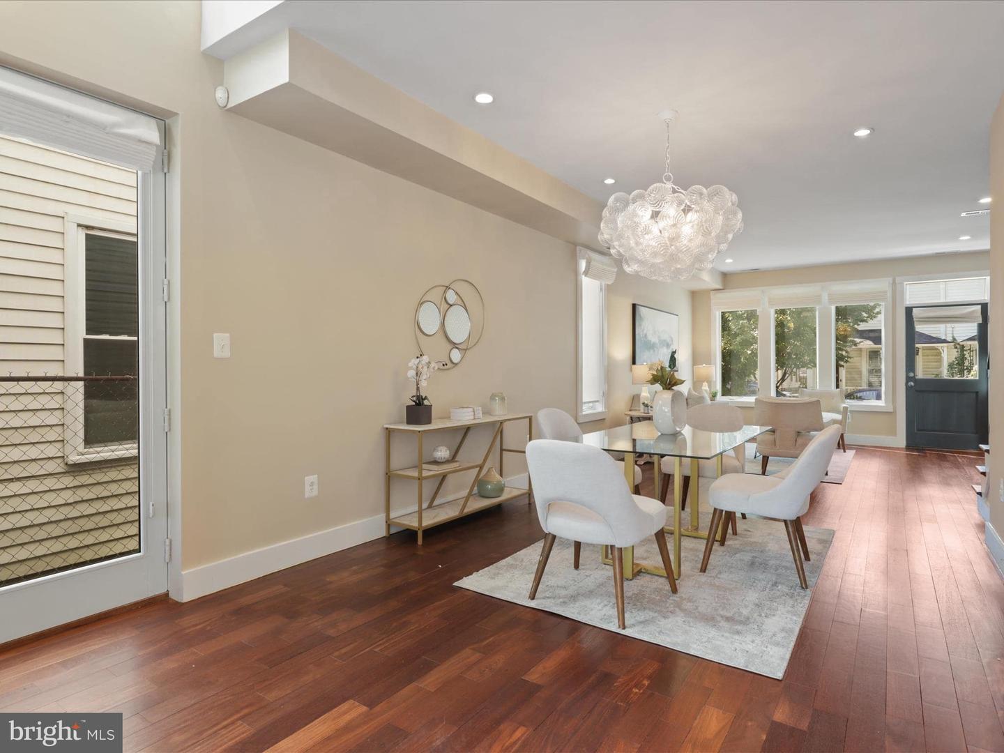 1524 GALES ST NE, WASHINGTON, District Of Columbia 20002, 3 Bedrooms Bedrooms, ,3 BathroomsBathrooms,Residential,For sale,1524 GALES ST NE,DCDC2208454 MLS # DCDC2208454