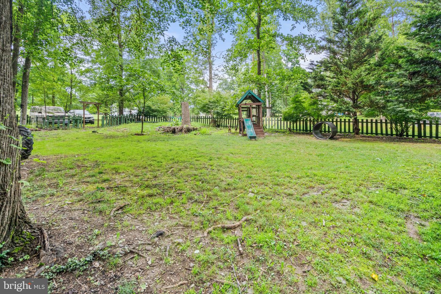 590 VAUGHT DR, FRONT ROYAL, Virginia 22630, 5 Bedrooms Bedrooms, ,3 BathroomsBathrooms,Residential,For sale,590 VAUGHT DR,VAWR2011600 MLS # VAWR2011600