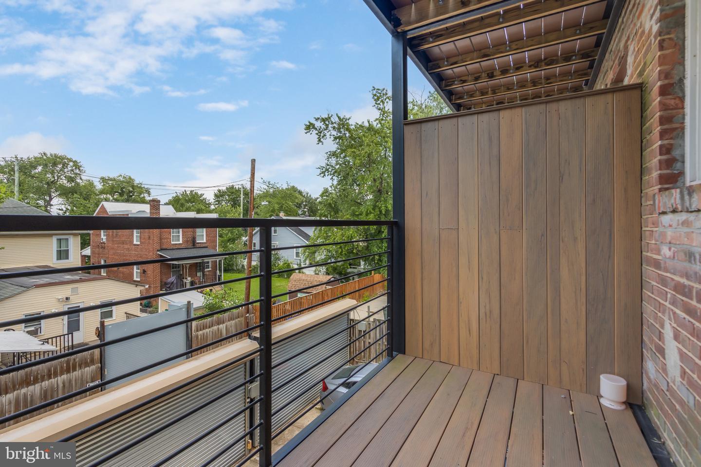 4106 GAULT PL NE #3, WASHINGTON, District Of Columbia 20019, 2 Bedrooms Bedrooms, ,2 BathroomsBathrooms,Residential,For sale,4106 GAULT PL NE #3,DCDC2208458 MLS # DCDC2208458