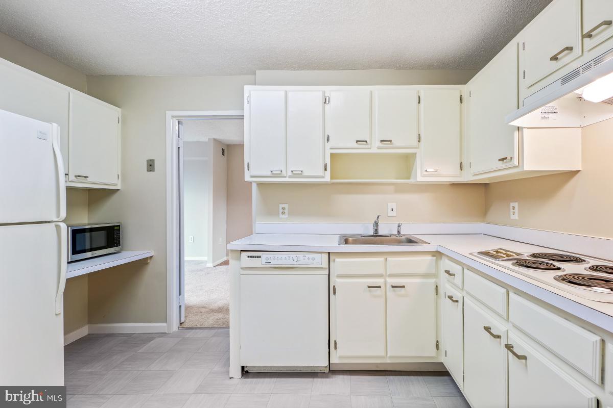 200 N PICKETT ST #509, ALEXANDRIA, Virginia 22304, 3 Bedrooms Bedrooms, ,2 BathroomsBathrooms,Residential,For sale,200 N PICKETT ST #509,VAAX2047072 MLS # VAAX2047072