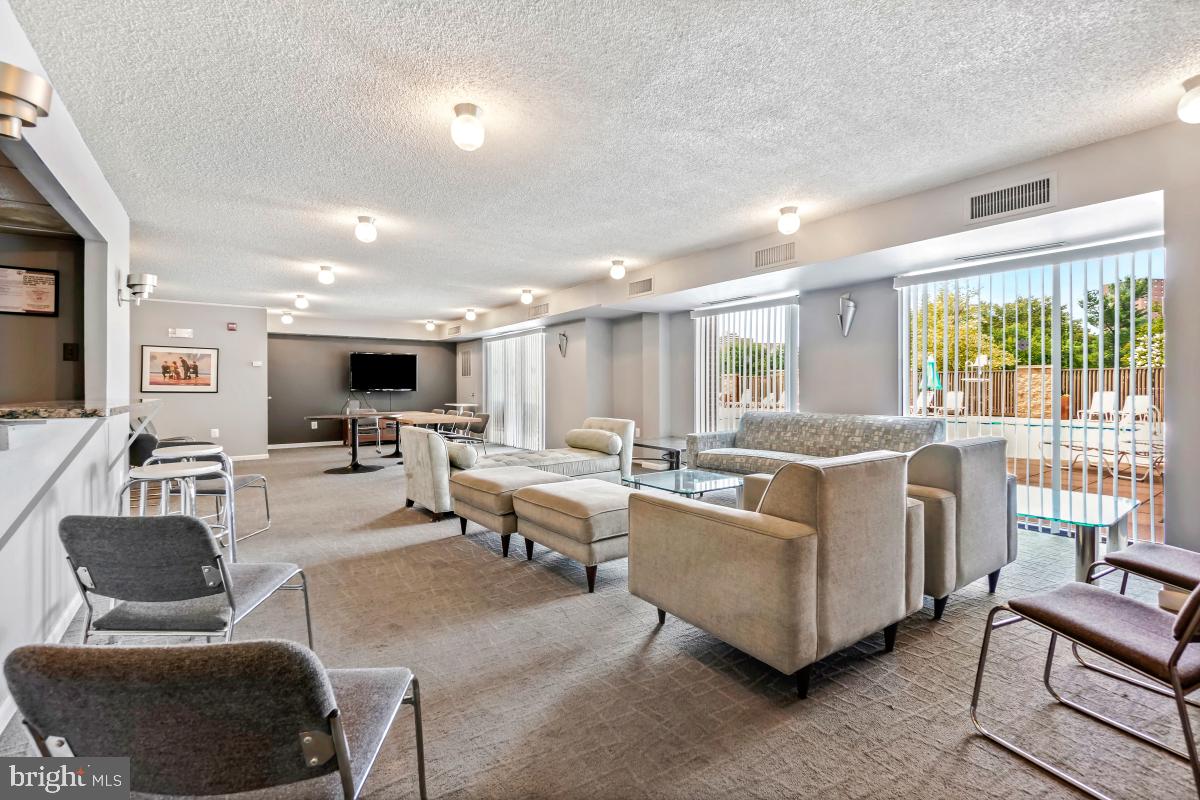 200 N PICKETT ST #509, ALEXANDRIA, Virginia 22304, 3 Bedrooms Bedrooms, ,2 BathroomsBathrooms,Residential,For sale,200 N PICKETT ST #509,VAAX2047072 MLS # VAAX2047072