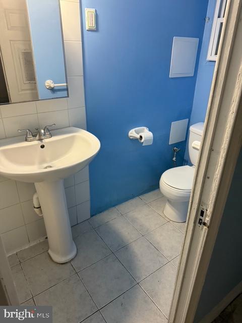 812 EMERSON ST NW, WASHINGTON, District Of Columbia 20011, 4 Bedrooms Bedrooms, ,2 BathroomsBathrooms,Residential,For sale,812 EMERSON ST NW,DCDC2208472 MLS # DCDC2208472