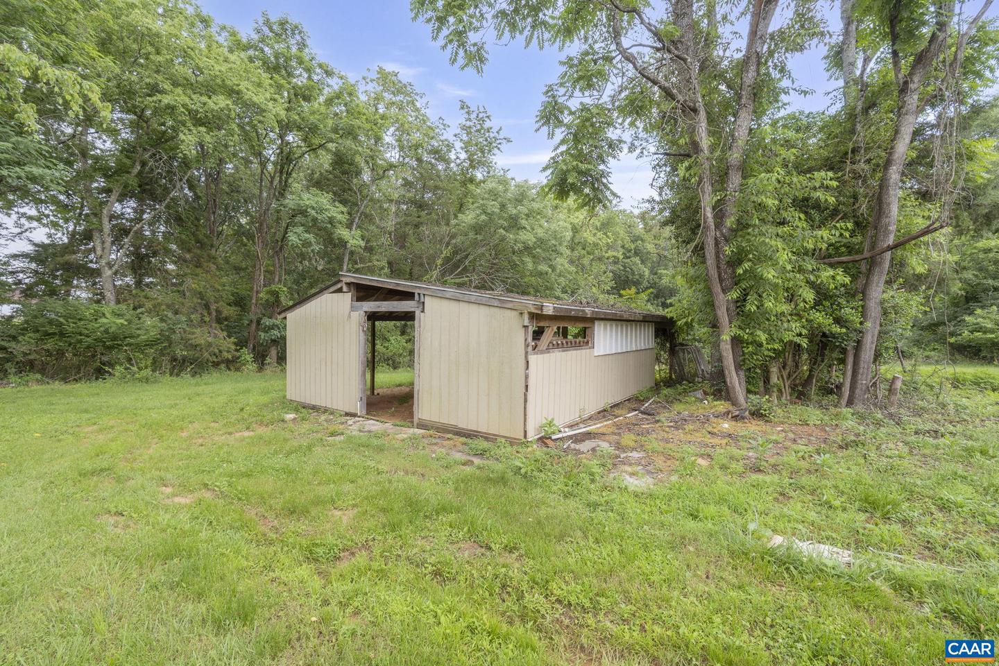 4979 JACOBS RUN LN, EARLYSVILLE, Virginia 22936, 5 Bedrooms Bedrooms, ,3 BathroomsBathrooms,Residential,For sale,4979 JACOBS RUN LN,666235 MLS # 666235