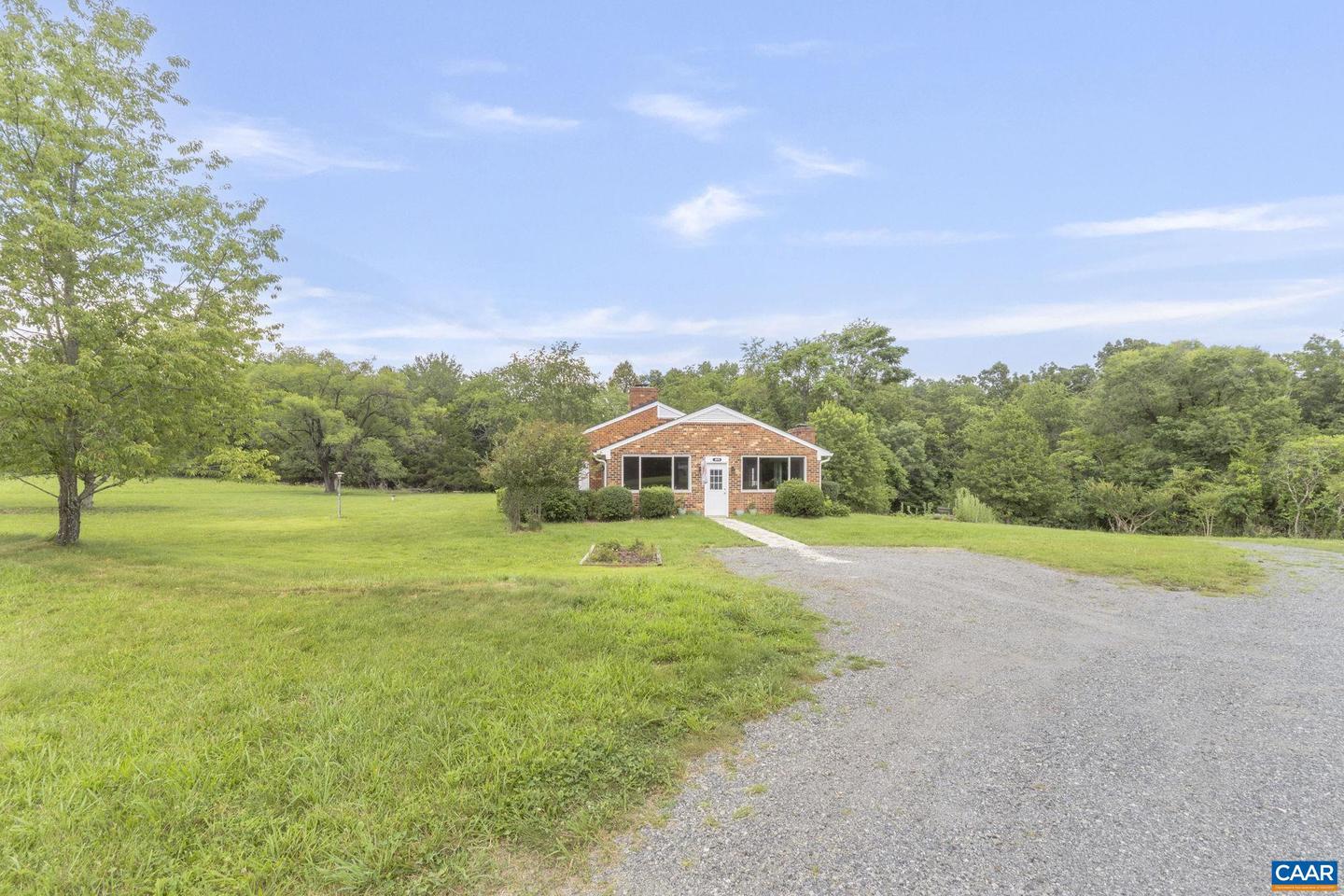 4979 JACOBS RUN LN, EARLYSVILLE, Virginia 22936, 5 Bedrooms Bedrooms, ,3 BathroomsBathrooms,Residential,For sale,4979 JACOBS RUN LN,666235 MLS # 666235