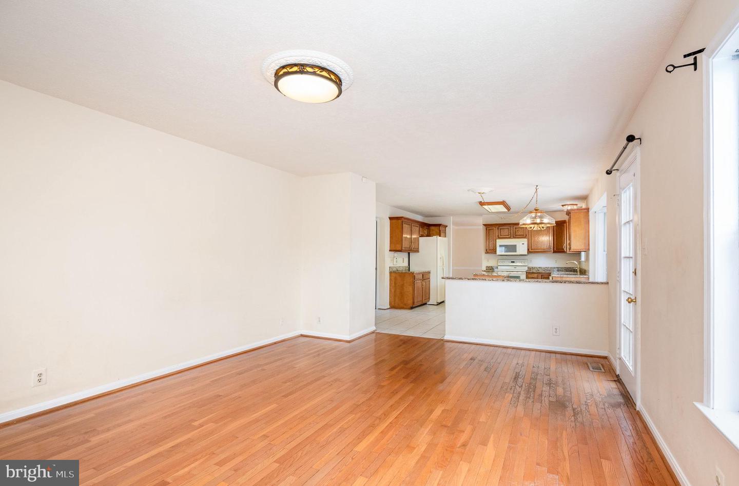 10402 LABRADOR LOOP, MANASSAS, Virginia 20112, 4 Bedrooms Bedrooms, ,3 BathroomsBathrooms,Residential,For sale,10402 LABRADOR LOOP,VAPW2098300 MLS # VAPW2098300