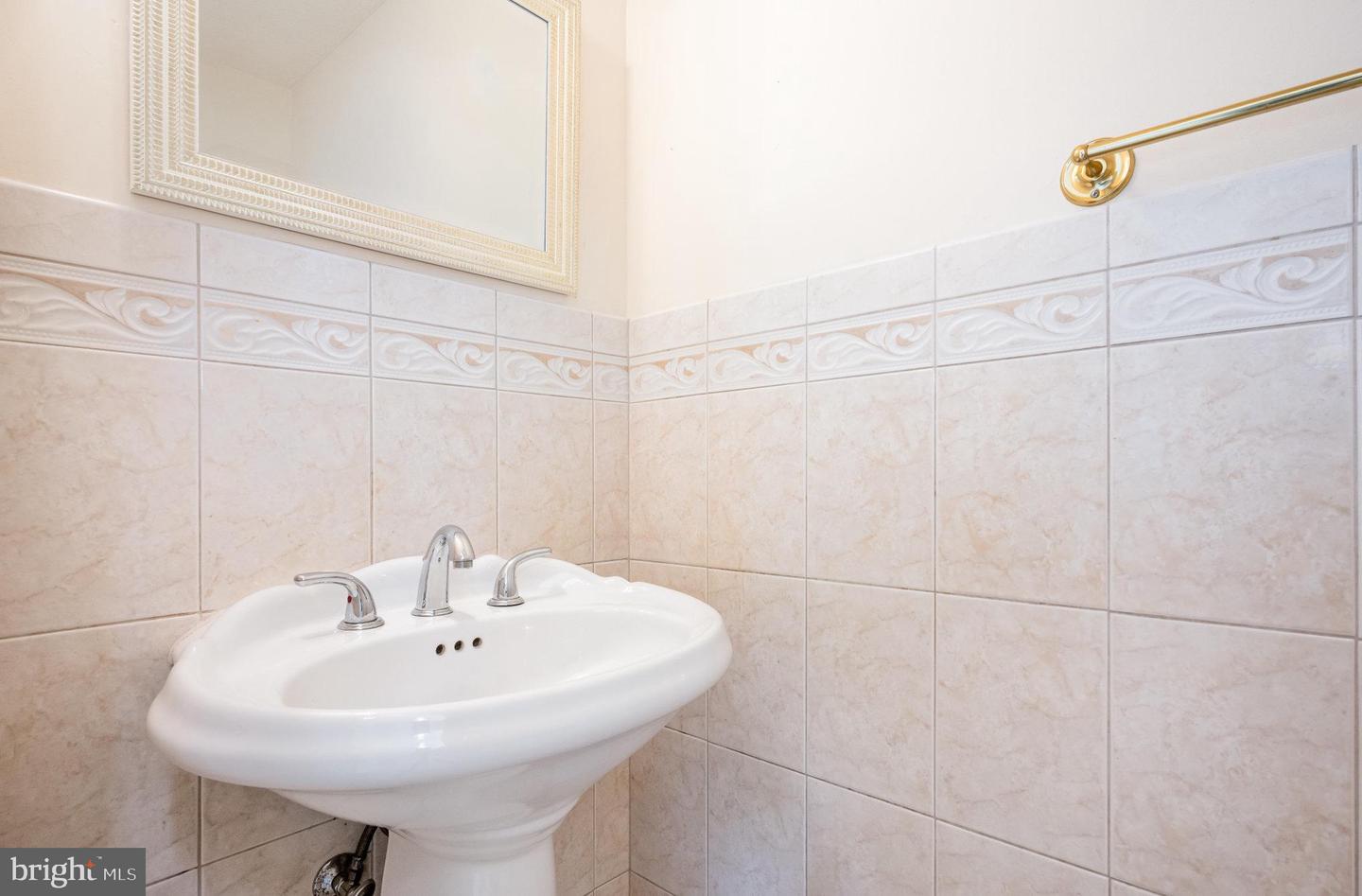 10402 LABRADOR LOOP, MANASSAS, Virginia 20112, 4 Bedrooms Bedrooms, ,3 BathroomsBathrooms,Residential,For sale,10402 LABRADOR LOOP,VAPW2098300 MLS # VAPW2098300