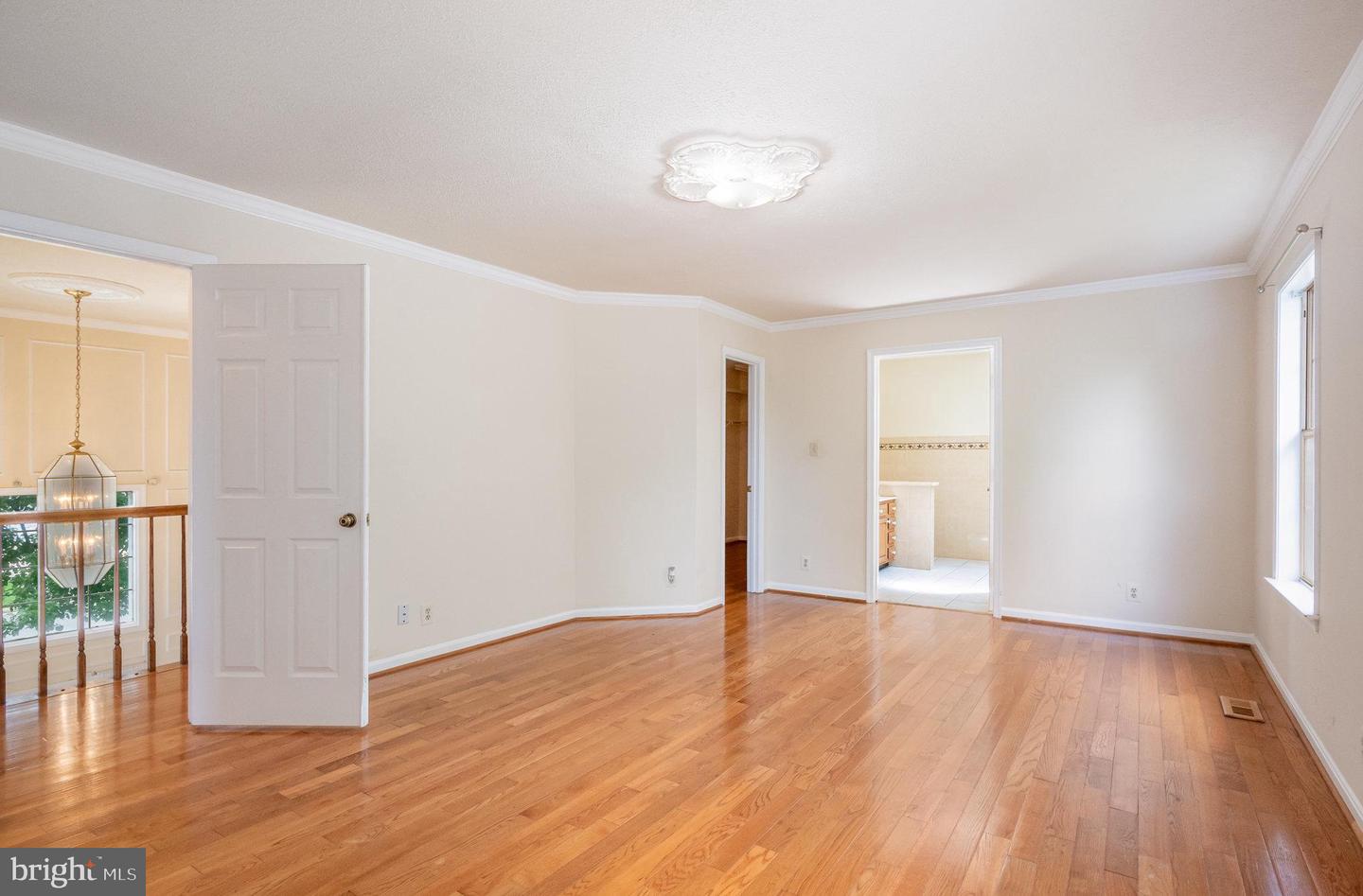 10402 LABRADOR LOOP, MANASSAS, Virginia 20112, 4 Bedrooms Bedrooms, ,3 BathroomsBathrooms,Residential,For sale,10402 LABRADOR LOOP,VAPW2098300 MLS # VAPW2098300