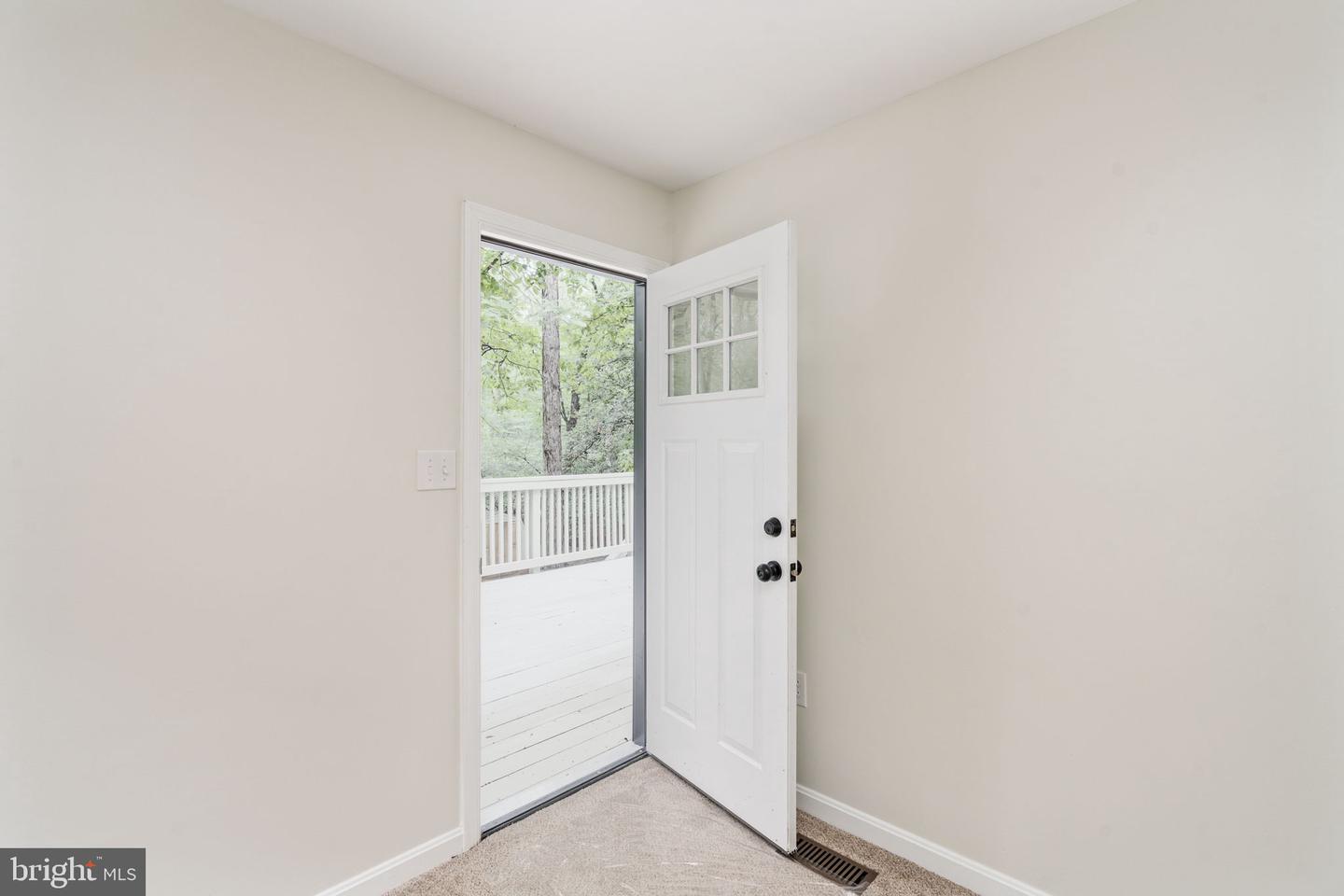 12719 PICKETT CT, SPOTSYLVANIA, Virginia 22551, 4 Bedrooms Bedrooms, ,2 BathroomsBathrooms,Residential,For sale,12719 PICKETT CT,VASP2034326 MLS # VASP2034326
