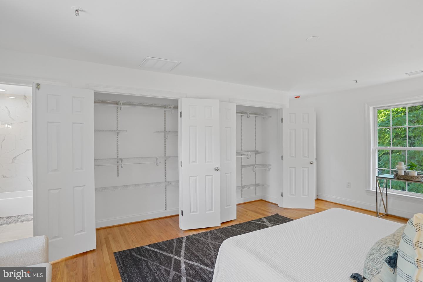 4425 MACARTHUR BLVD NW, WASHINGTON, District Of Columbia 20007, 3 Bedrooms Bedrooms, ,3 BathroomsBathrooms,Residential,For sale,4425 MACARTHUR BLVD NW,DCDC2208442 MLS # DCDC2208442