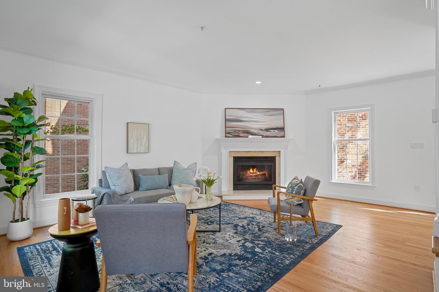 4425 MACARTHUR BLVD NW, WASHINGTON, District Of Columbia 20007, 3 Bedrooms Bedrooms, ,3 BathroomsBathrooms,Residential,For sale,4425 MACARTHUR BLVD NW,DCDC2208442 MLS # DCDC2208442