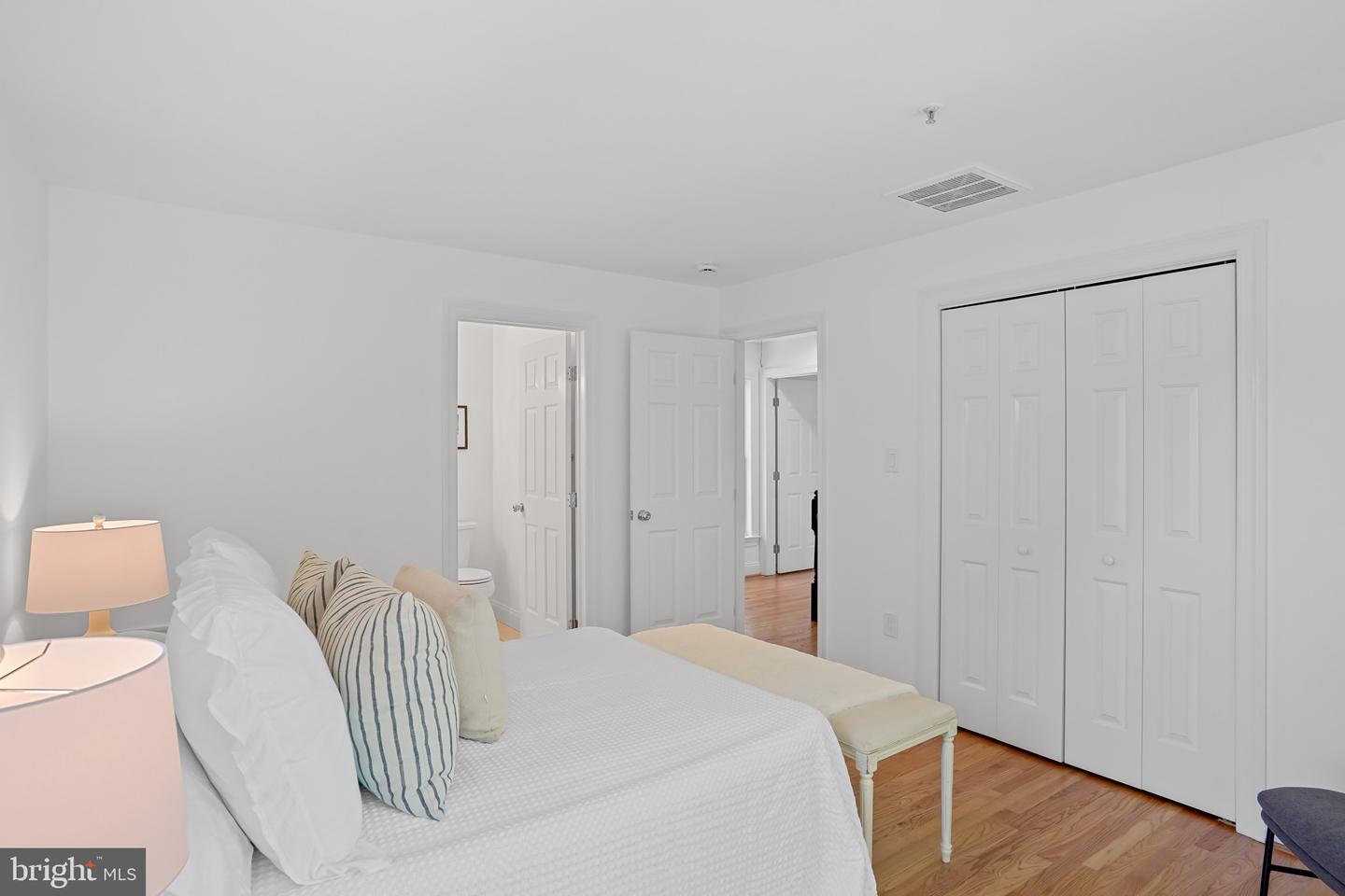4425 MACARTHUR BLVD NW, WASHINGTON, District Of Columbia 20007, 3 Bedrooms Bedrooms, ,3 BathroomsBathrooms,Residential,For sale,4425 MACARTHUR BLVD NW,DCDC2208442 MLS # DCDC2208442