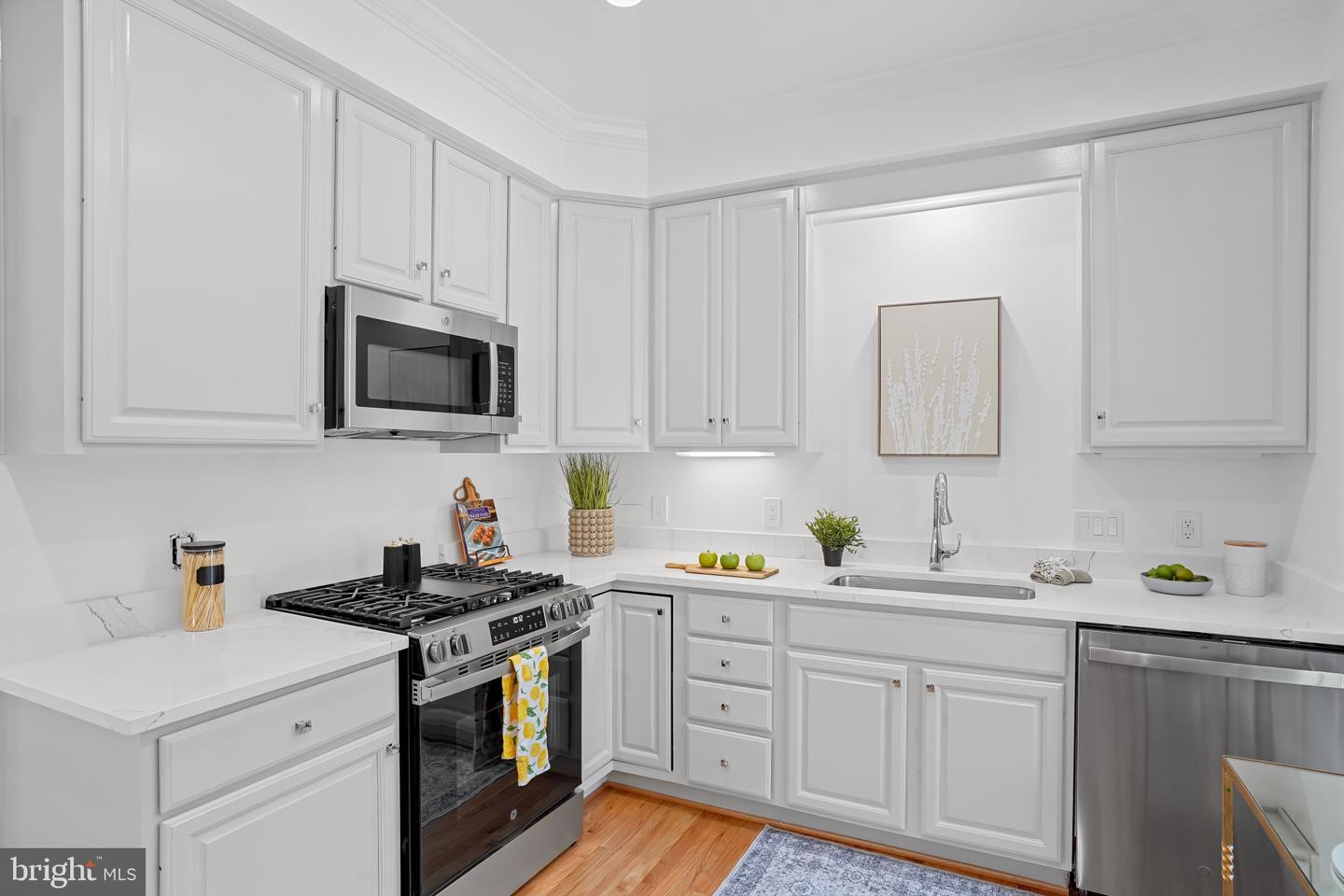 4425 MACARTHUR BLVD NW, WASHINGTON, District Of Columbia 20007, 3 Bedrooms Bedrooms, ,3 BathroomsBathrooms,Residential,For sale,4425 MACARTHUR BLVD NW,DCDC2208442 MLS # DCDC2208442