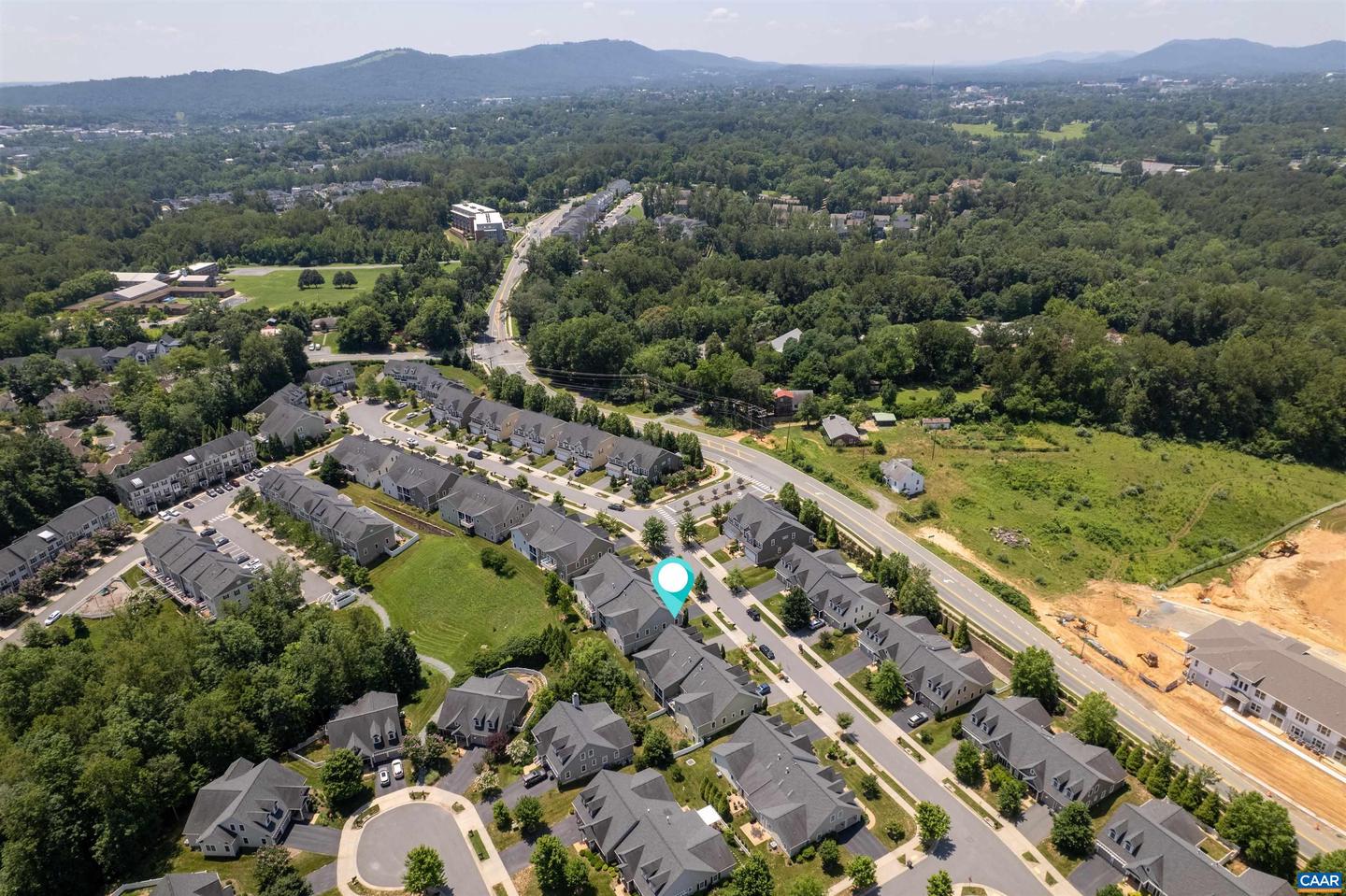 1614 SAWGRASS CT, CHARLOTTESVILLE, Virginia 22901, 5 Bedrooms Bedrooms, ,4 BathroomsBathrooms,Residential,For sale,1614 SAWGRASS CT,666250 MLS # 666250