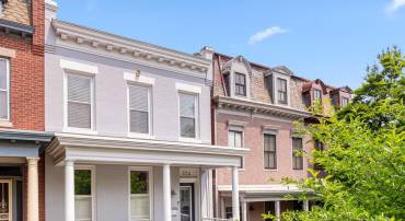 224 9TH ST SE, WASHINGTON, District Of Columbia 20003, 4 Bedrooms Bedrooms, ,3 BathroomsBathrooms,Residential,For sale,224 9TH ST SE,DCDC2208456 MLS # DCDC2208456