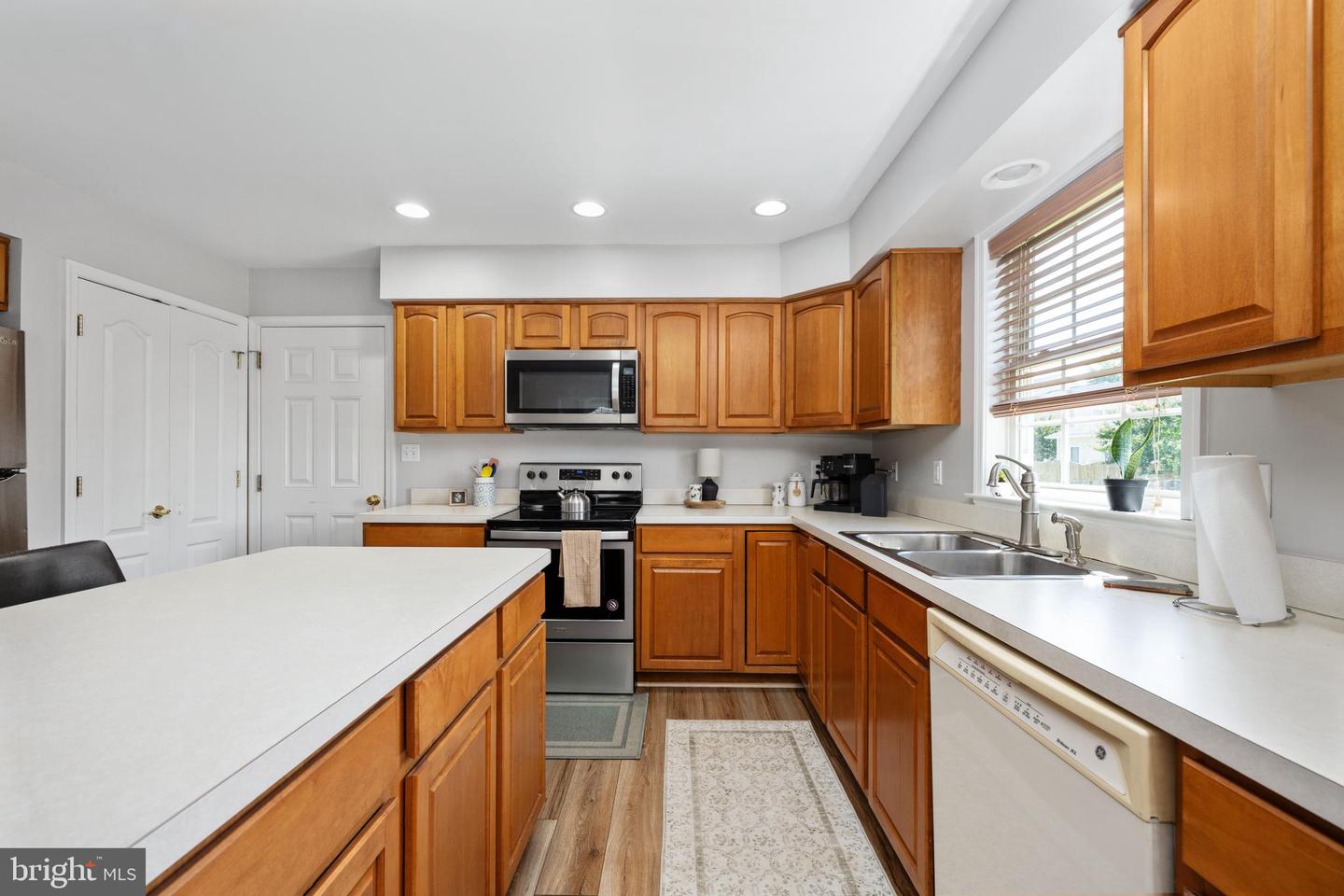 10926 STACY RUN, FREDERICKSBURG, Virginia 22408, 4 Bedrooms Bedrooms, ,2 BathroomsBathrooms,Residential,For sale,10926 STACY RUN,VASP2034338 MLS # VASP2034338