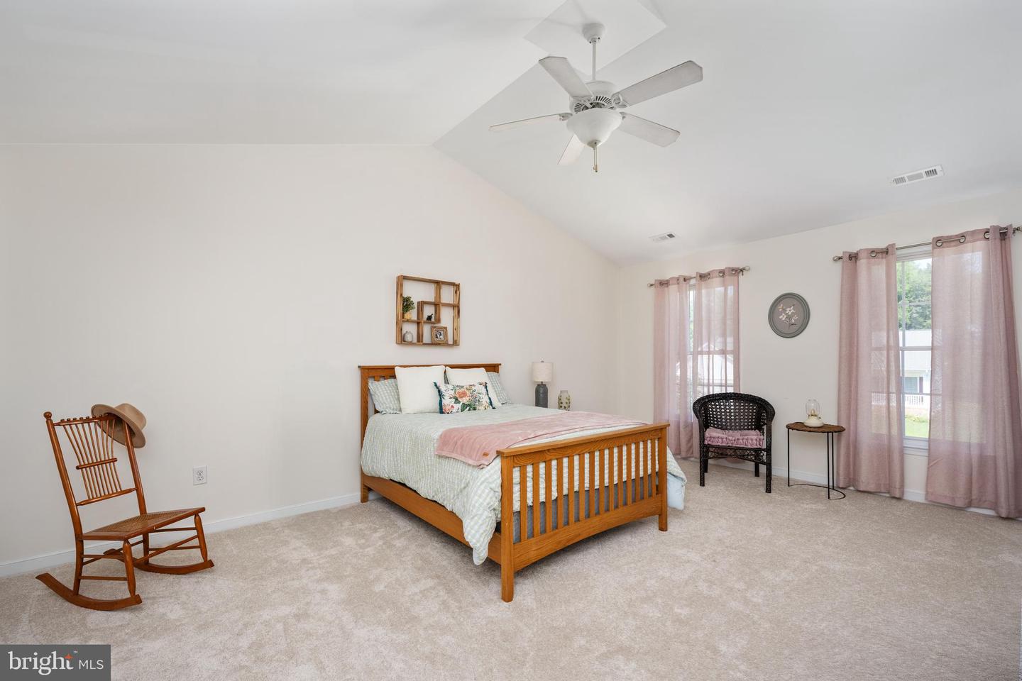 10926 STACY RUN, FREDERICKSBURG, Virginia 22408, 4 Bedrooms Bedrooms, ,2 BathroomsBathrooms,Residential,For sale,10926 STACY RUN,VASP2034338 MLS # VASP2034338