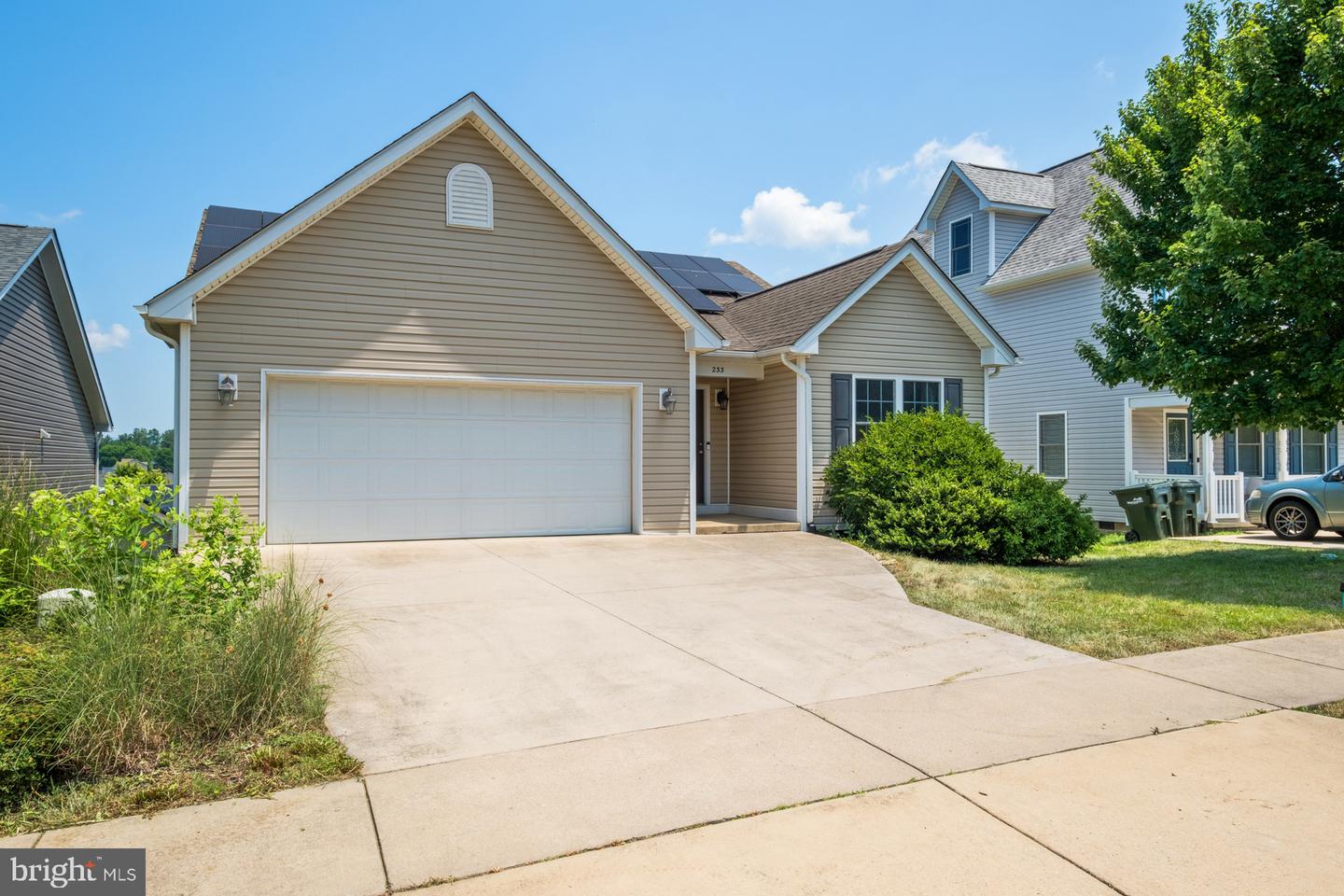233 OVERVIEW ST, WAYNESBORO, Virginia 22980, 3 Bedrooms Bedrooms, ,2 BathroomsBathrooms,Residential,For sale,233 OVERVIEW ST,VAWB2000182 MLS # VAWB2000182