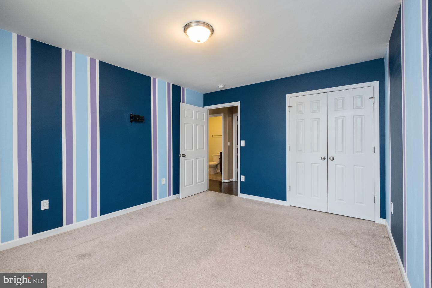 233 OVERVIEW ST, WAYNESBORO, Virginia 22980, 3 Bedrooms Bedrooms, ,2 BathroomsBathrooms,Residential,For sale,233 OVERVIEW ST,VAWB2000182 MLS # VAWB2000182