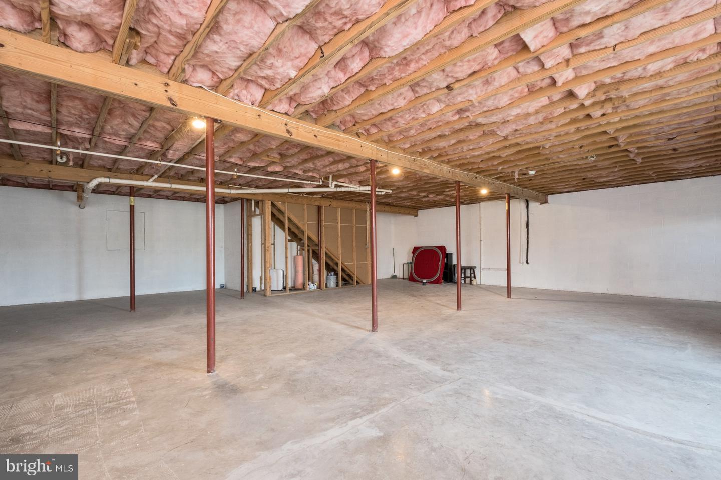 233 OVERVIEW ST, WAYNESBORO, Virginia 22980, 3 Bedrooms Bedrooms, ,2 BathroomsBathrooms,Residential,For sale,233 OVERVIEW ST,VAWB2000182 MLS # VAWB2000182