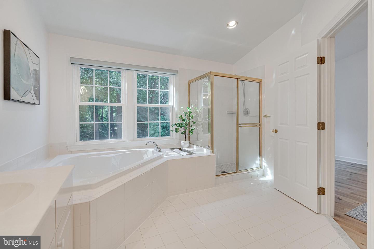 2153 WOLFTRAP CT, VIENNA, Virginia 22182, 3 Bedrooms Bedrooms, ,3 BathroomsBathrooms,Residential,For sale,2153 WOLFTRAP CT,VAFX2252736 MLS # VAFX2252736