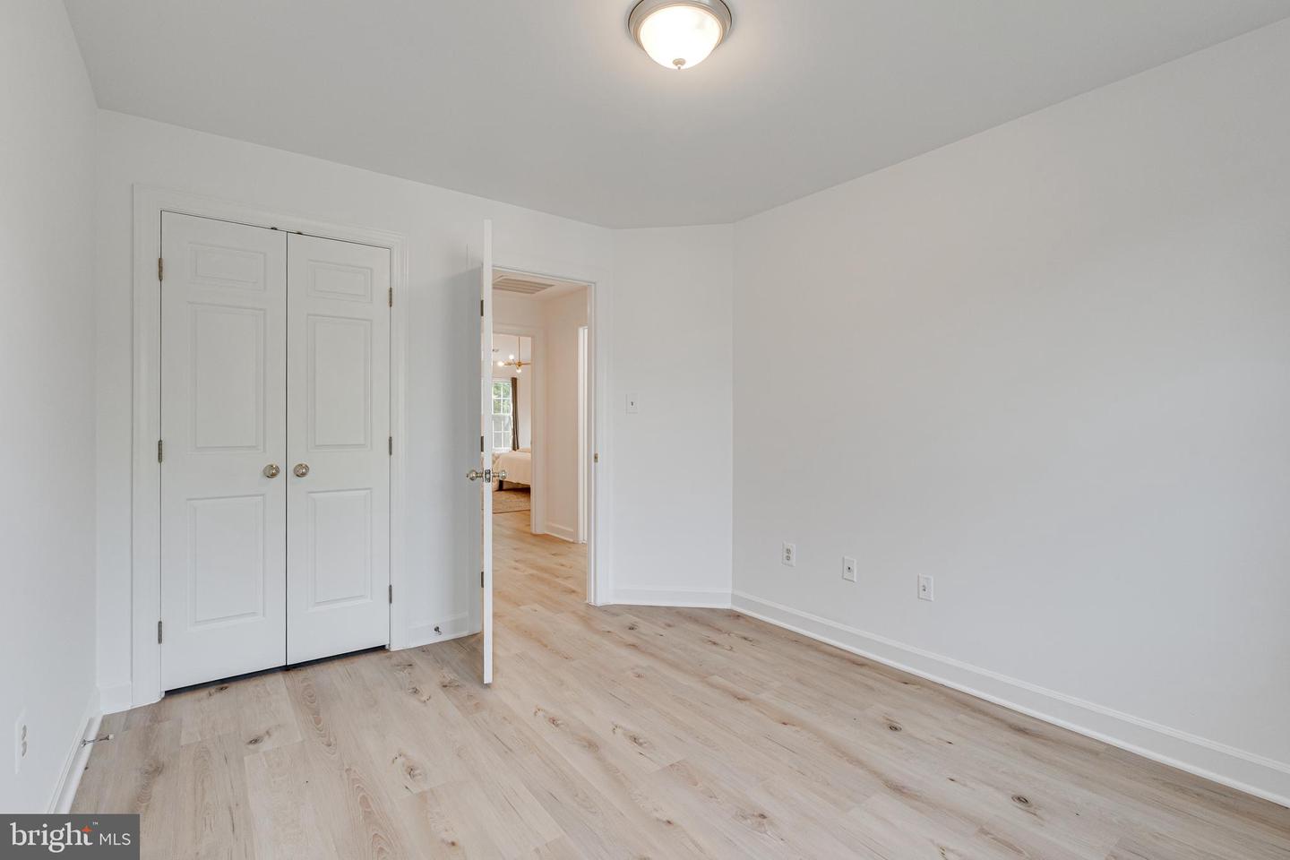 2153 WOLFTRAP CT, VIENNA, Virginia 22182, 3 Bedrooms Bedrooms, ,3 BathroomsBathrooms,Residential,For sale,2153 WOLFTRAP CT,VAFX2252736 MLS # VAFX2252736