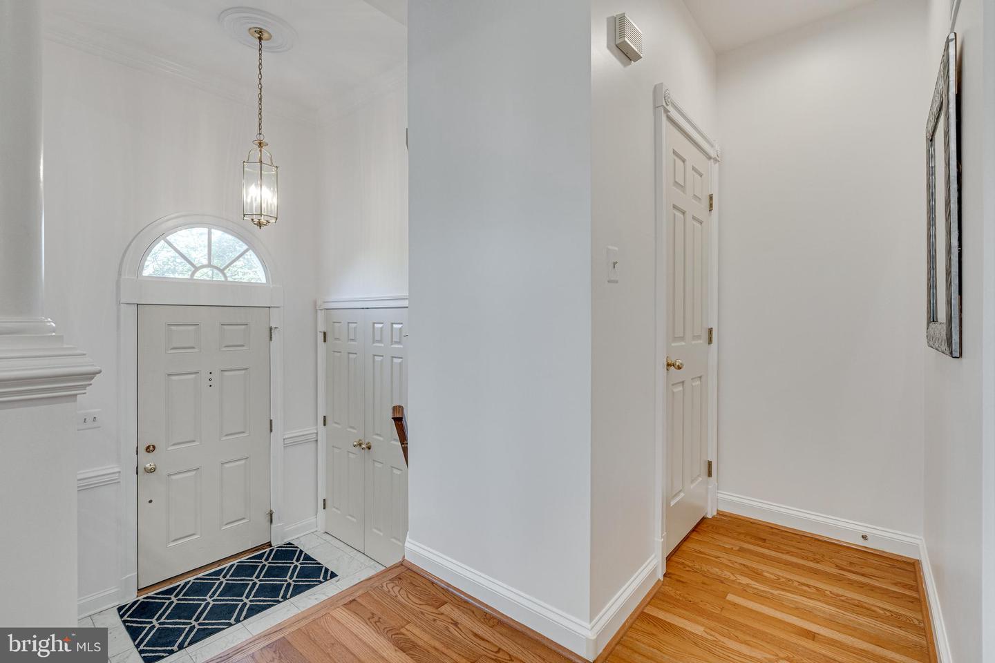 2153 WOLFTRAP CT, VIENNA, Virginia 22182, 3 Bedrooms Bedrooms, ,3 BathroomsBathrooms,Residential,For sale,2153 WOLFTRAP CT,VAFX2252736 MLS # VAFX2252736