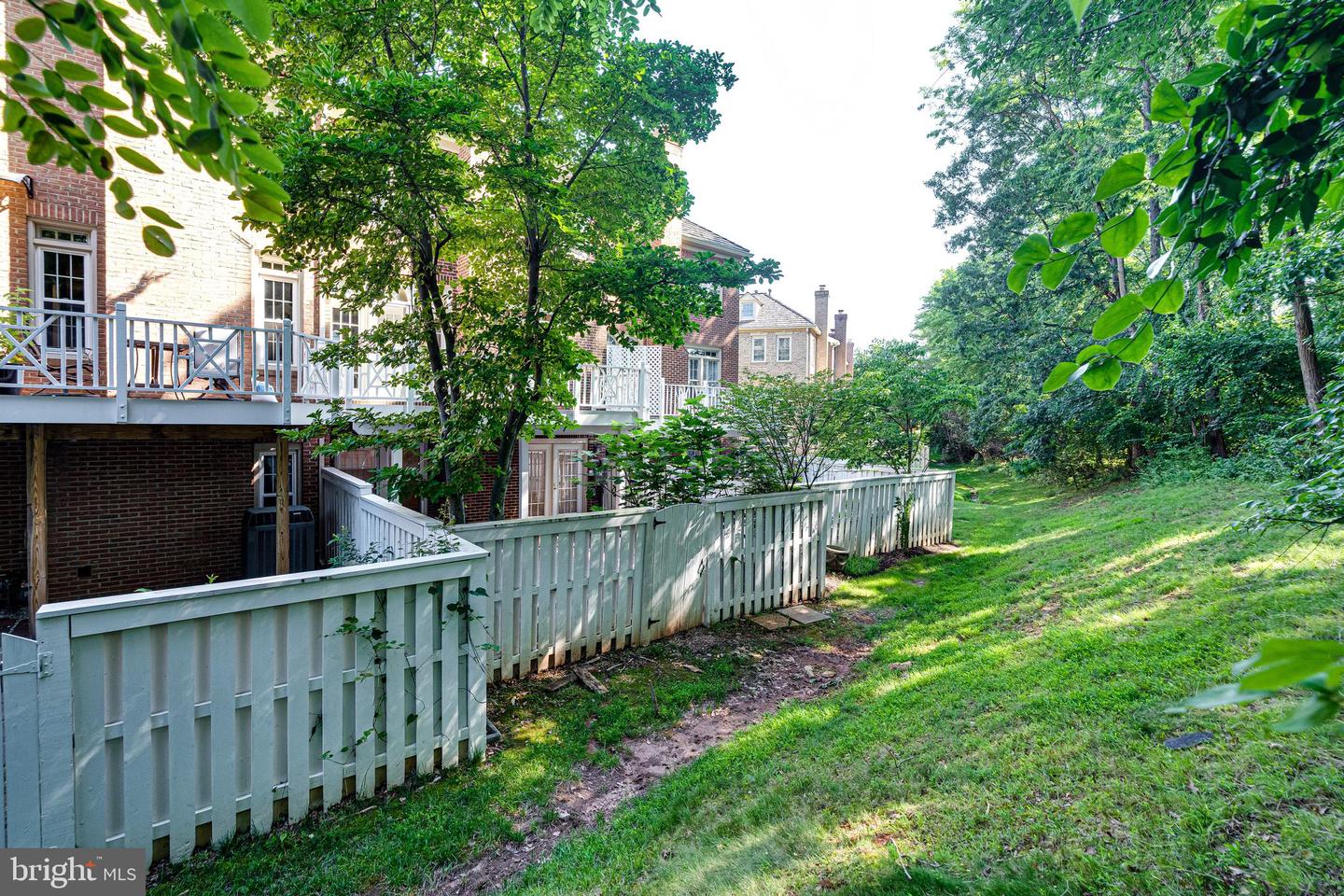 2153 WOLFTRAP CT, VIENNA, Virginia 22182, 3 Bedrooms Bedrooms, ,3 BathroomsBathrooms,Residential,For sale,2153 WOLFTRAP CT,VAFX2252736 MLS # VAFX2252736